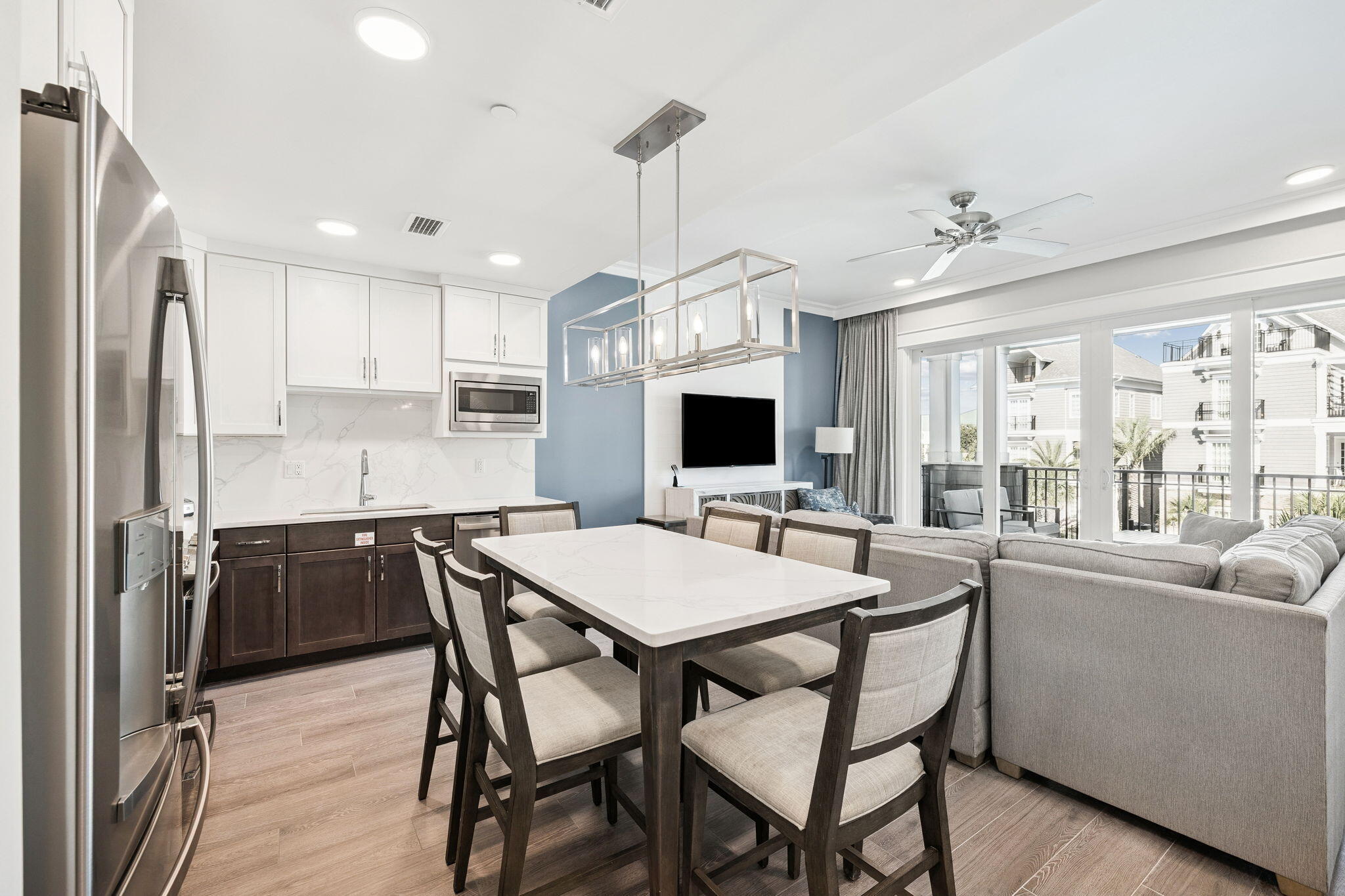 201 Henderson Resort Way, 2104