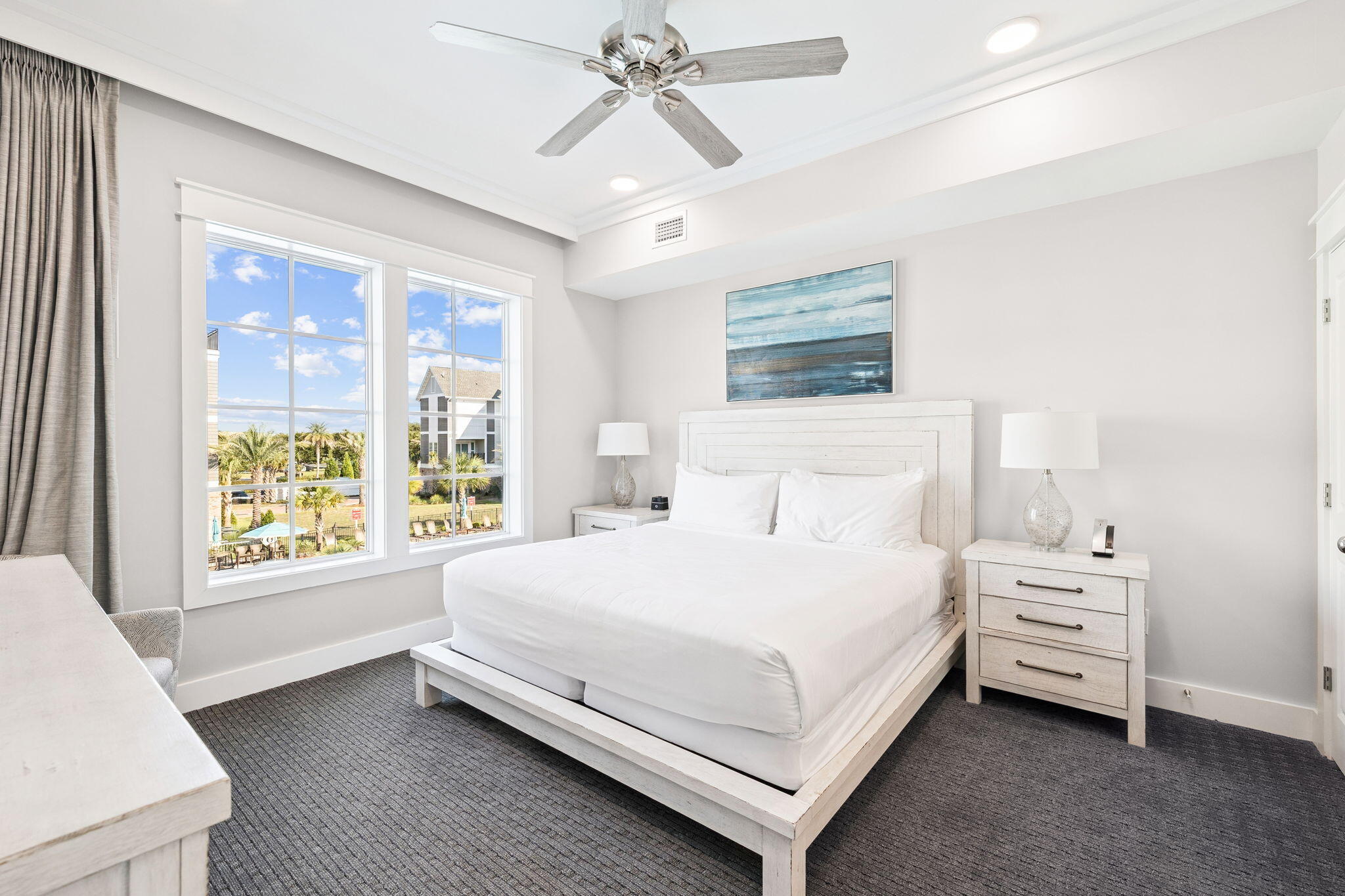 201 Henderson Resort Way, 2104