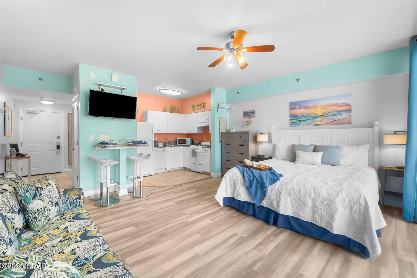 9900 S Thomas Dr, 1606