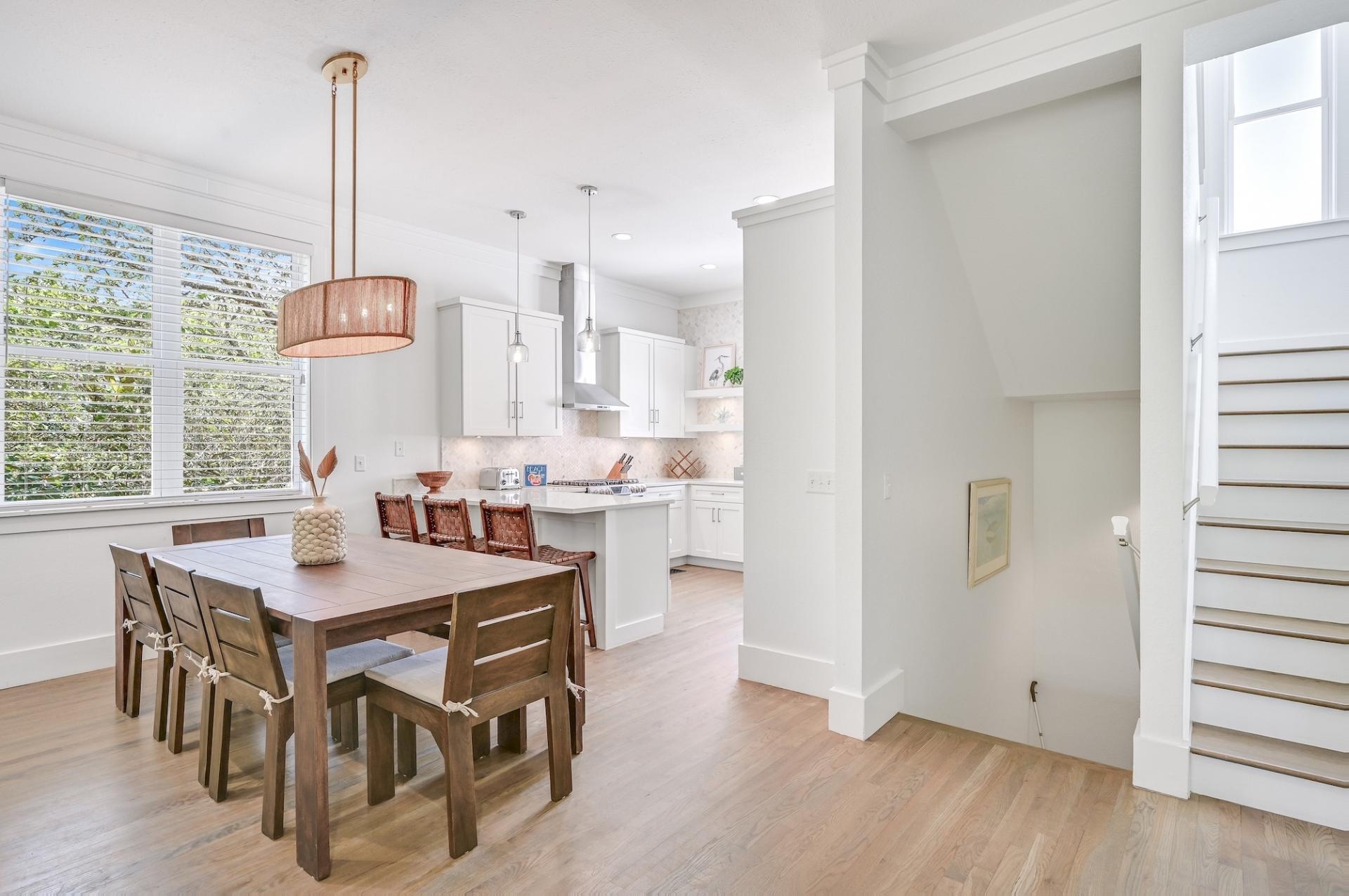 3319 E County Highway 30A