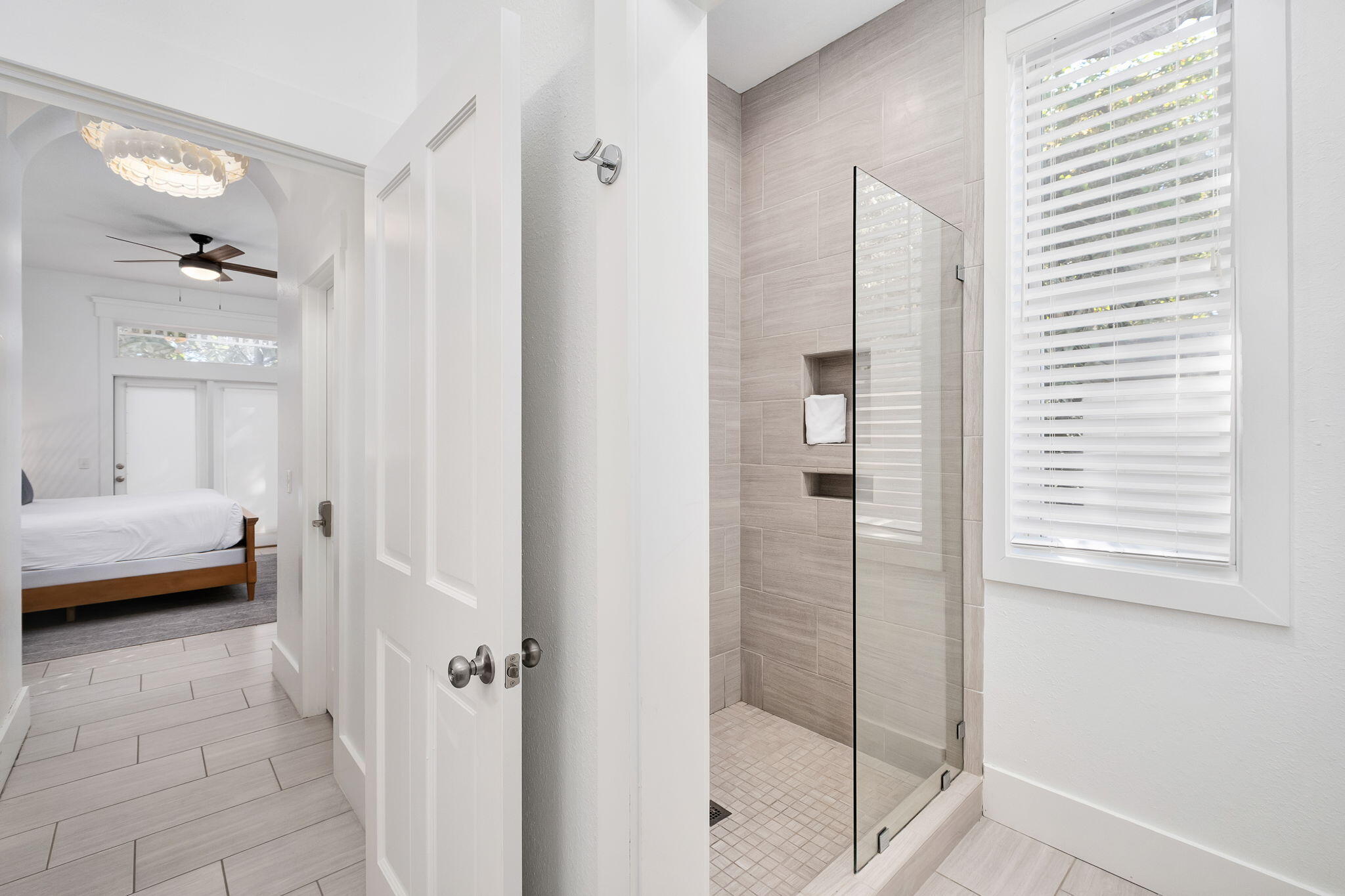 3319 E County Highway 30A