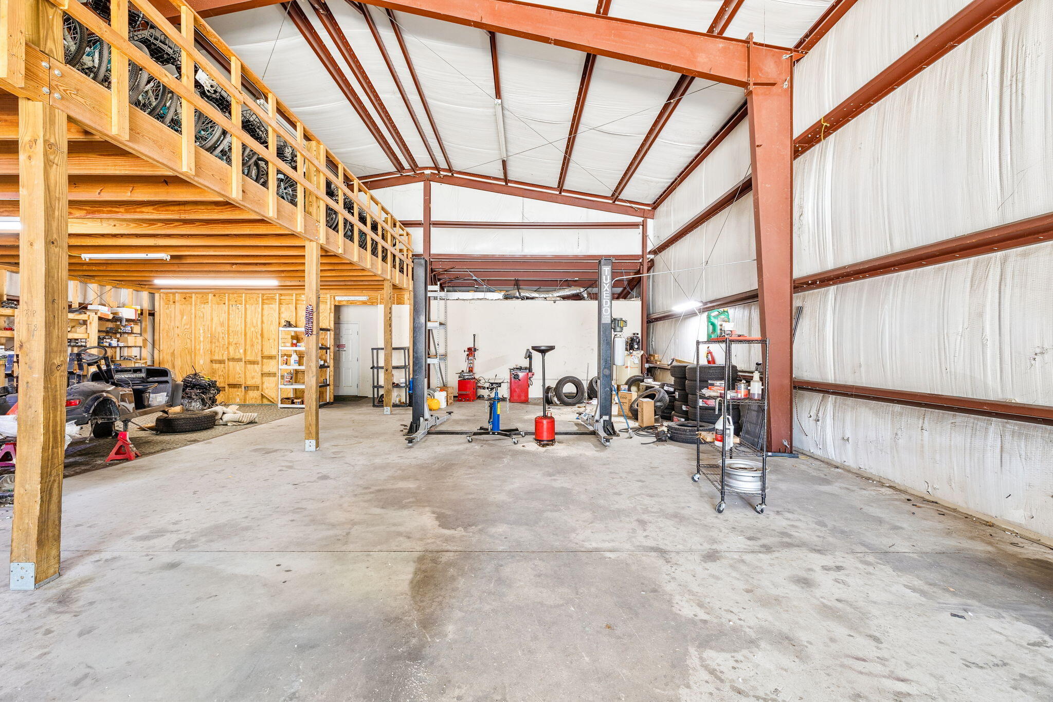 605 N County HWY 393, A