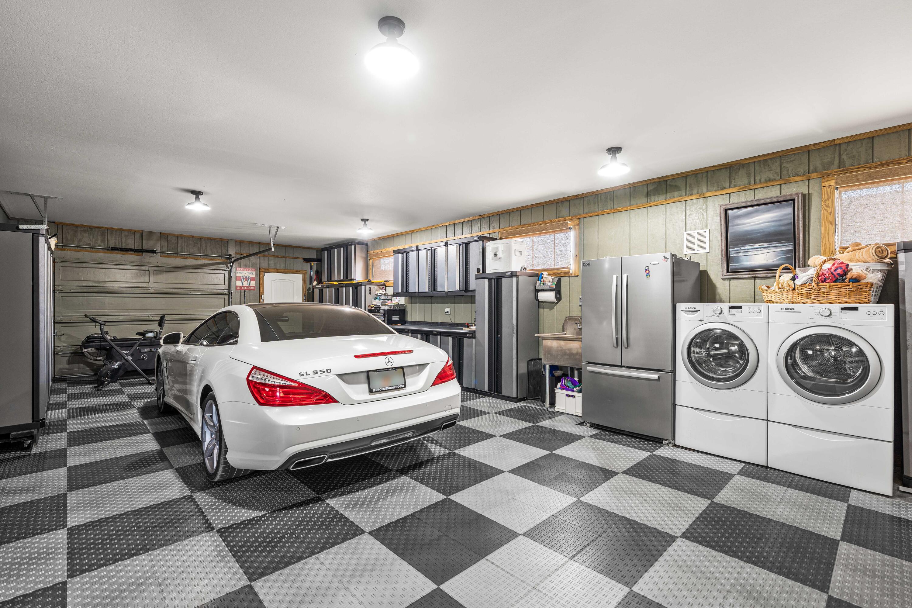 8944 Windgate Circle