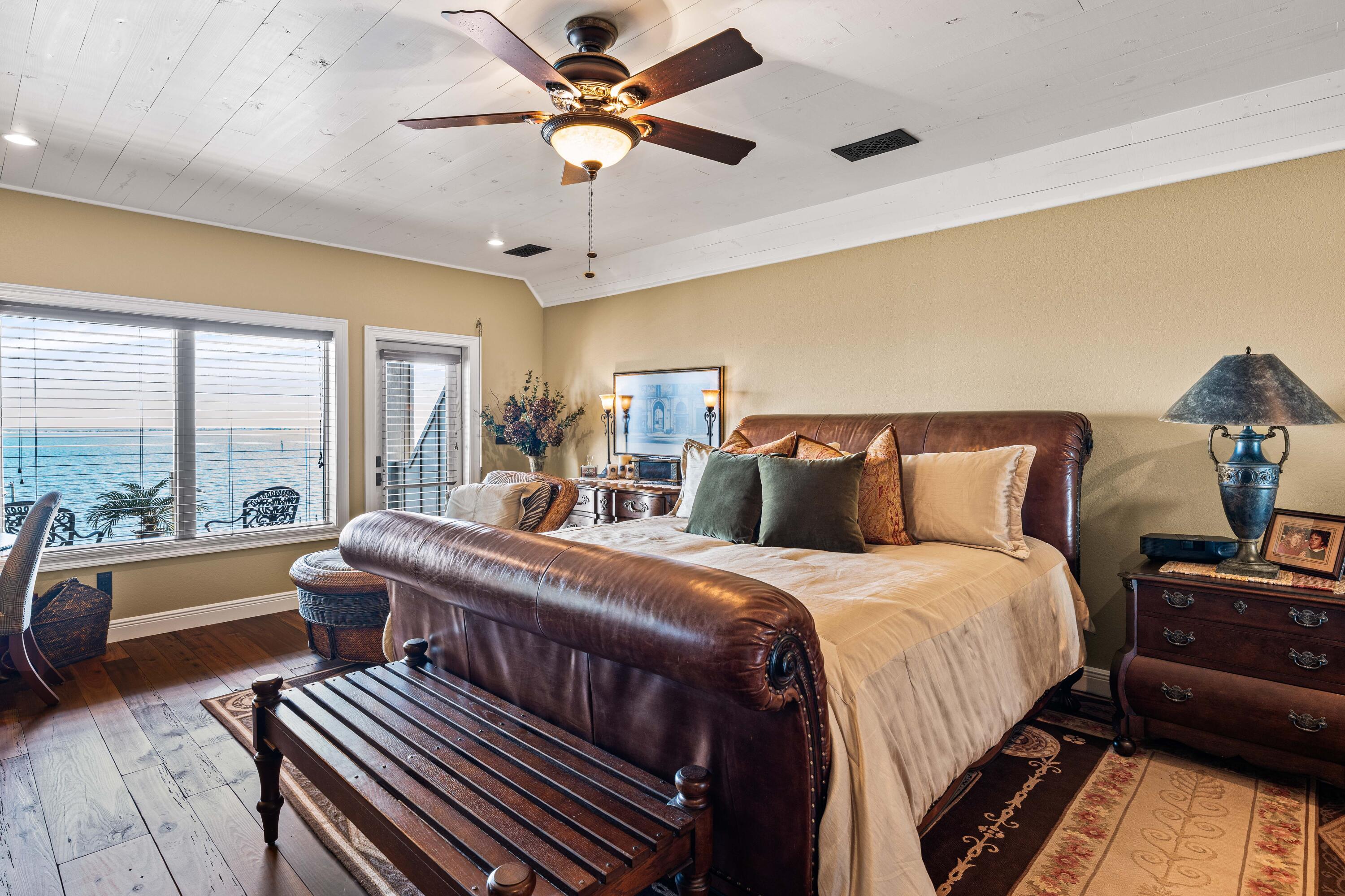 8944 Windgate Circle