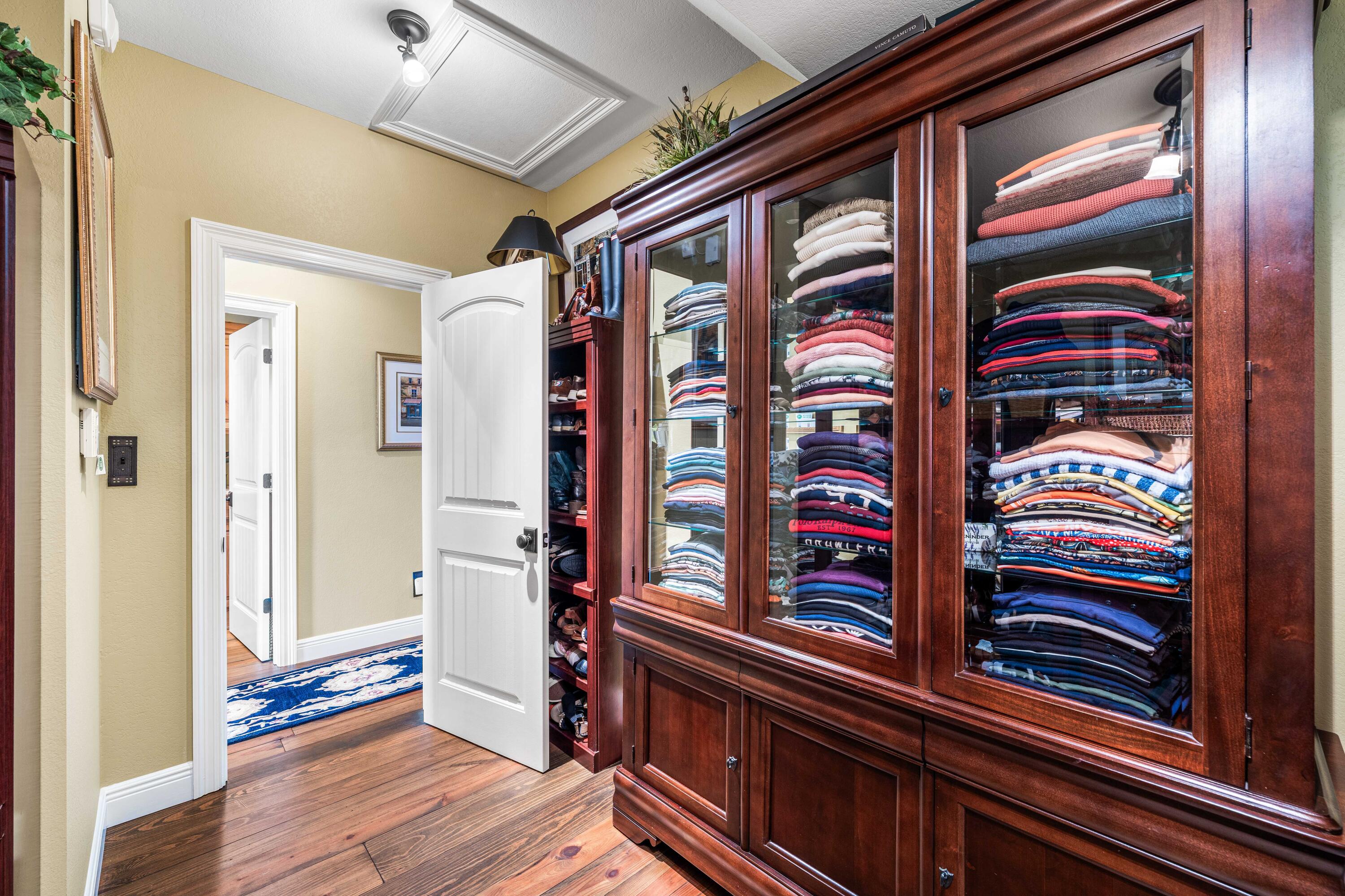 8944 Windgate Circle