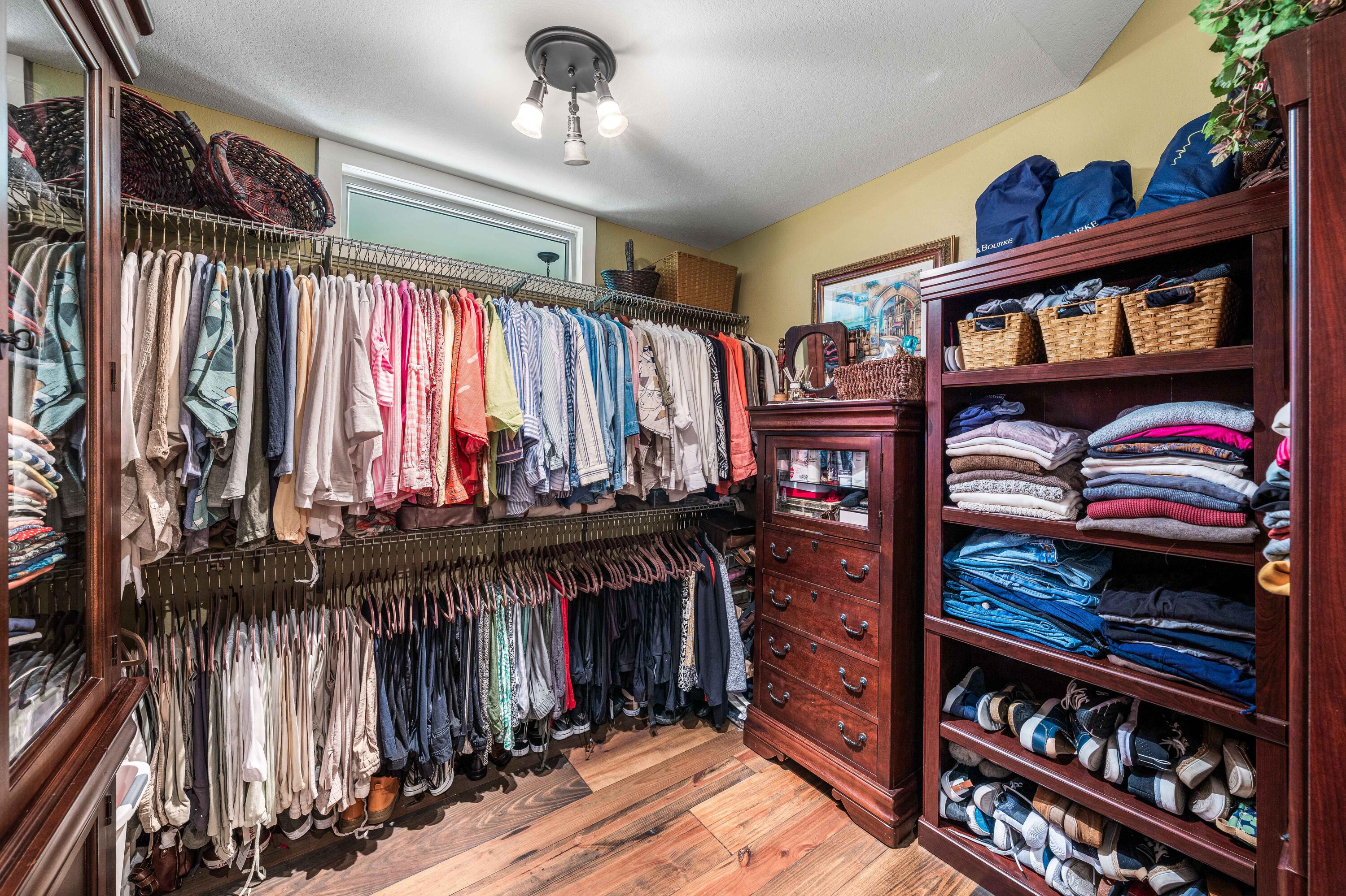 8944 Windgate Circle