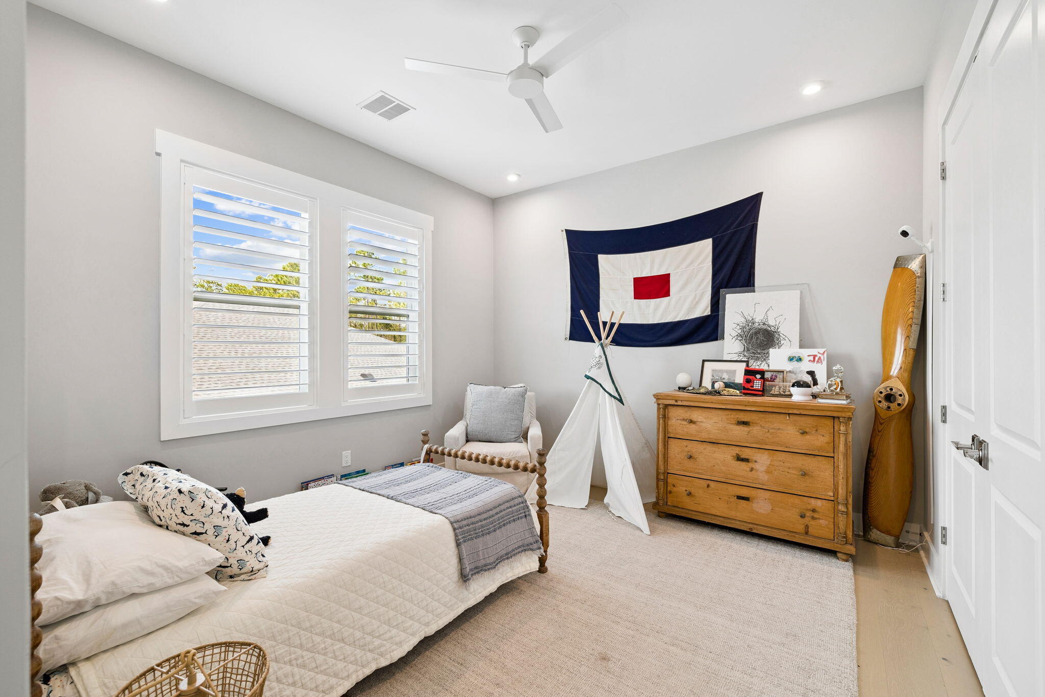 394 W Lafayette Road