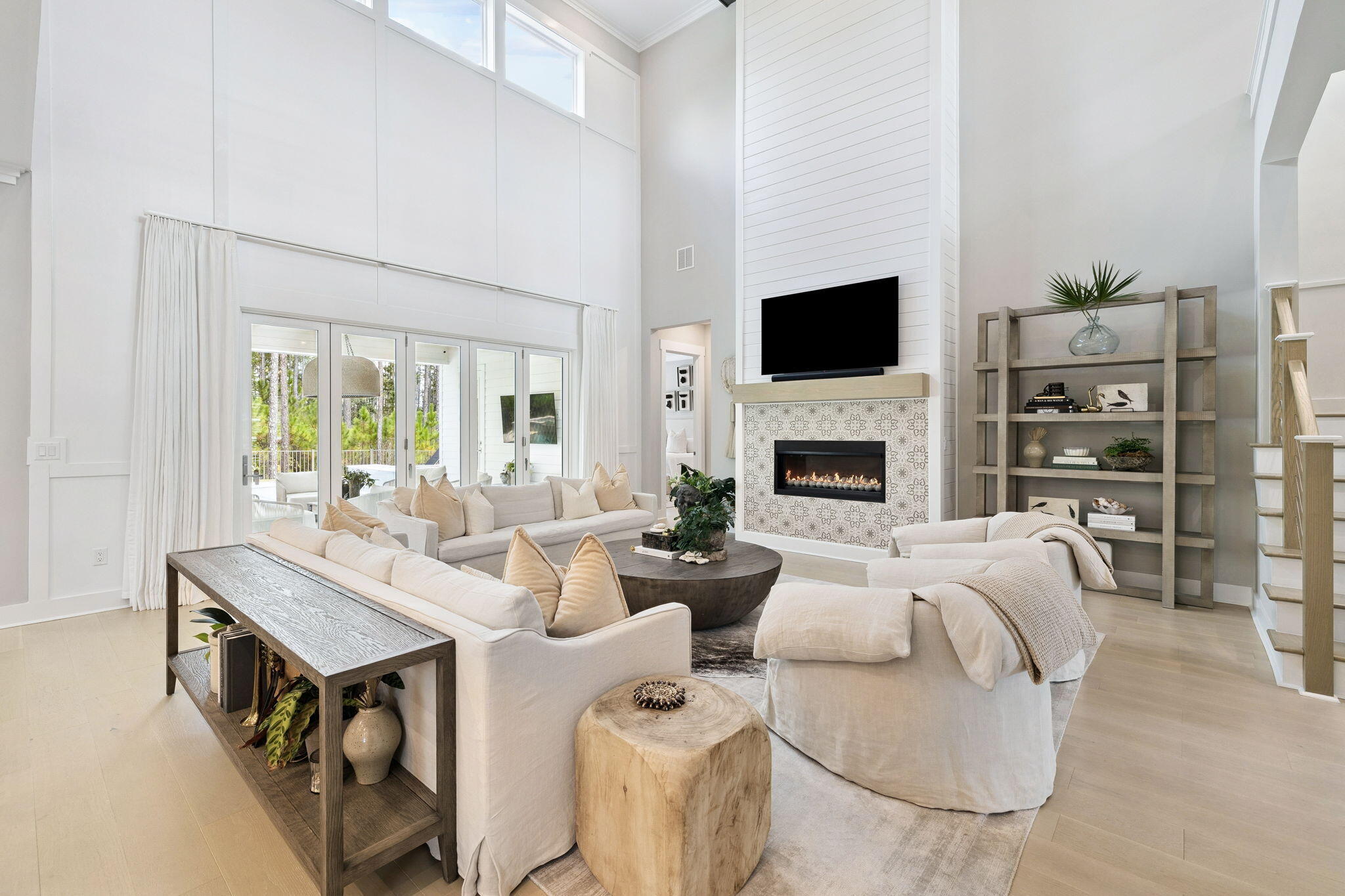 394 W Lafayette Road