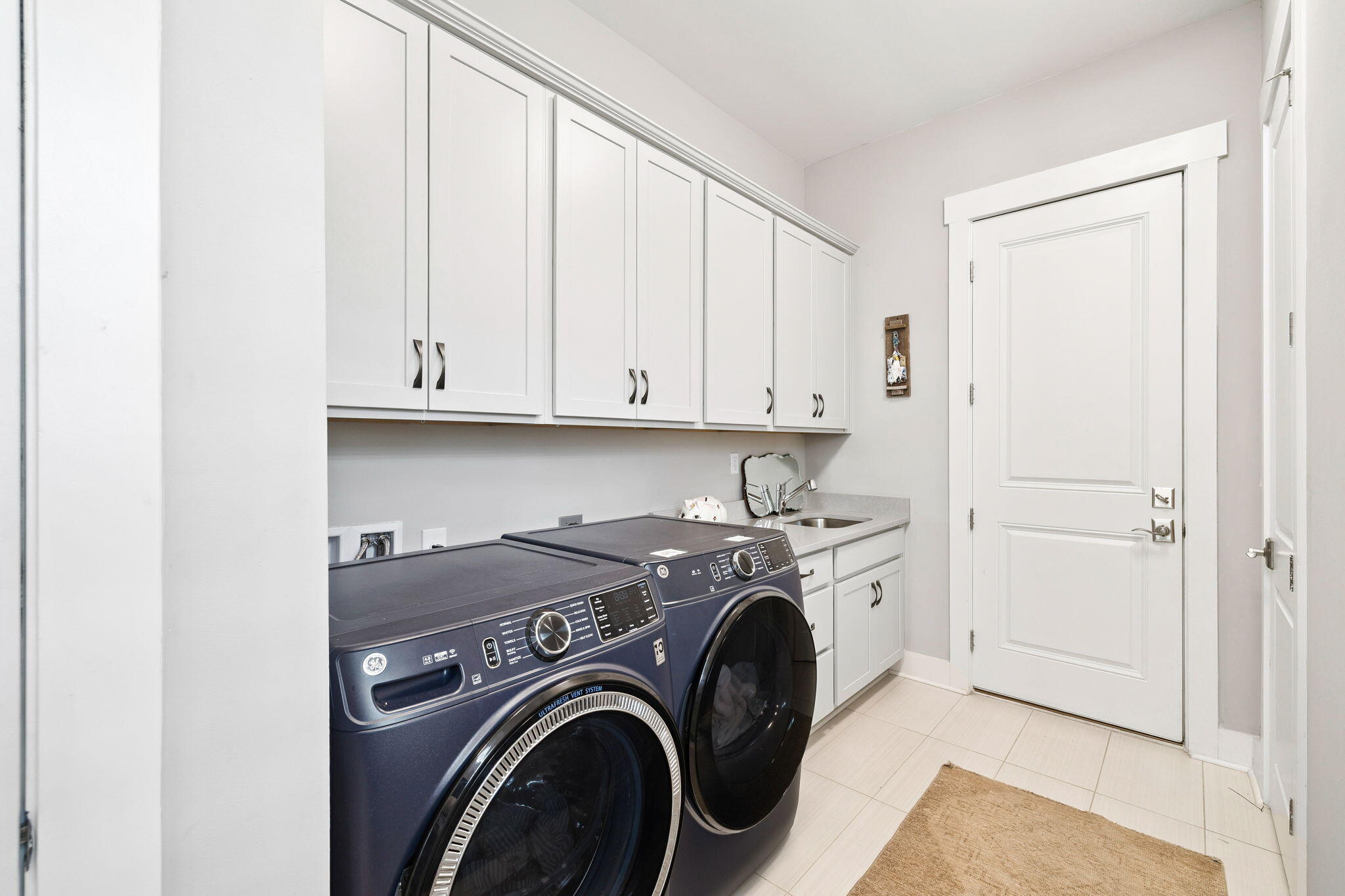 394 W Lafayette Road