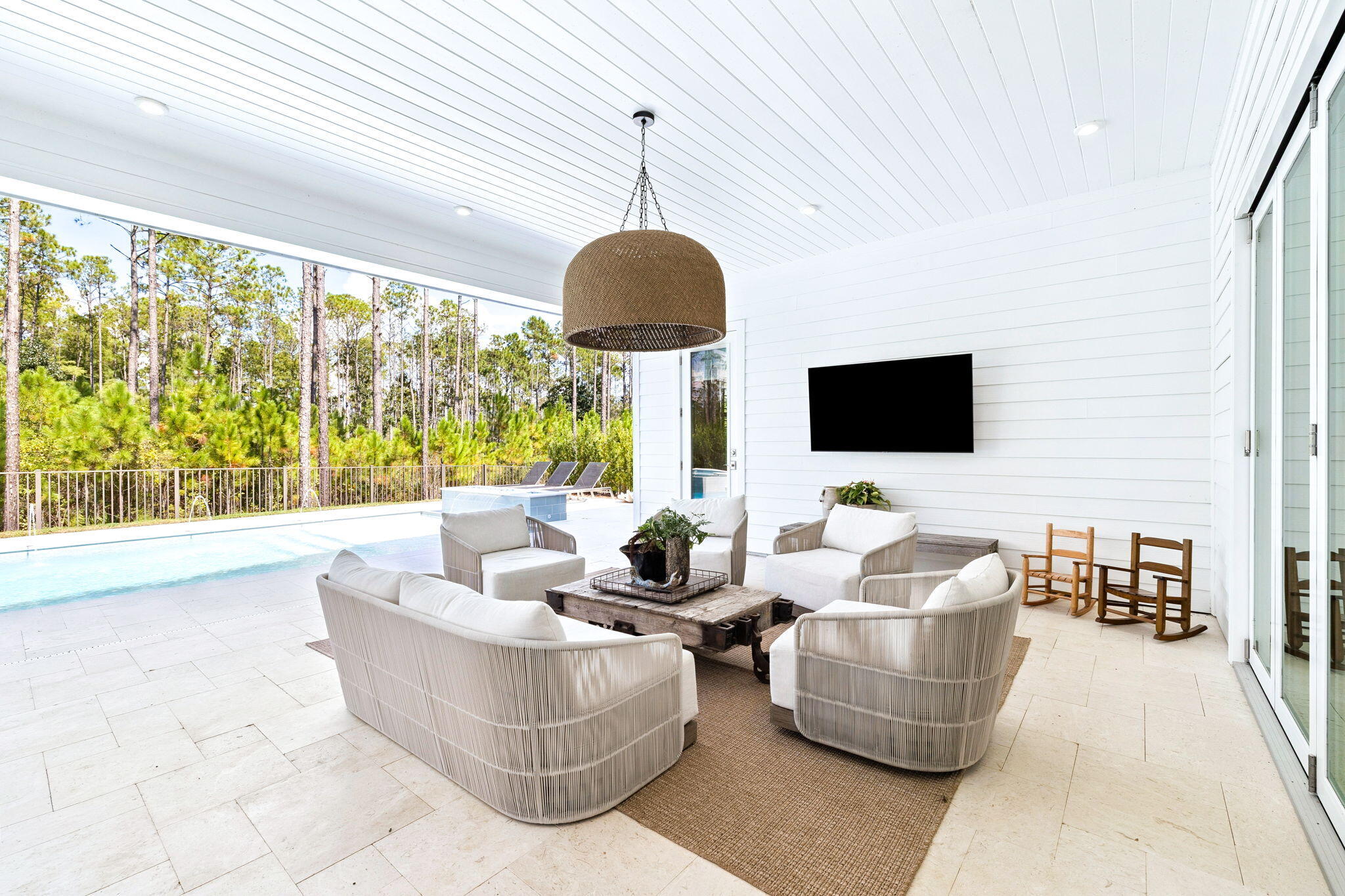 394 W Lafayette Road