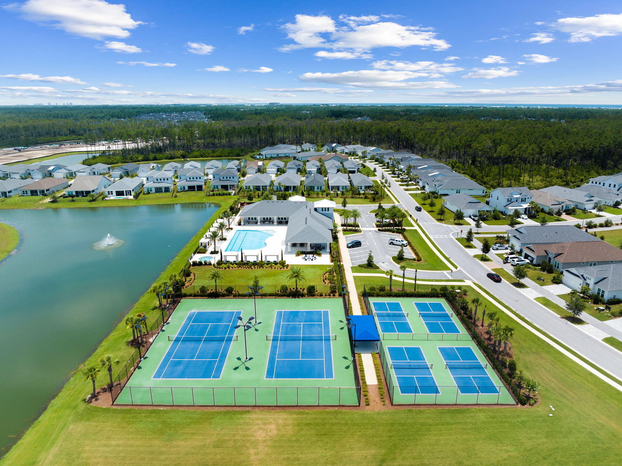 394 W Lafayette Road