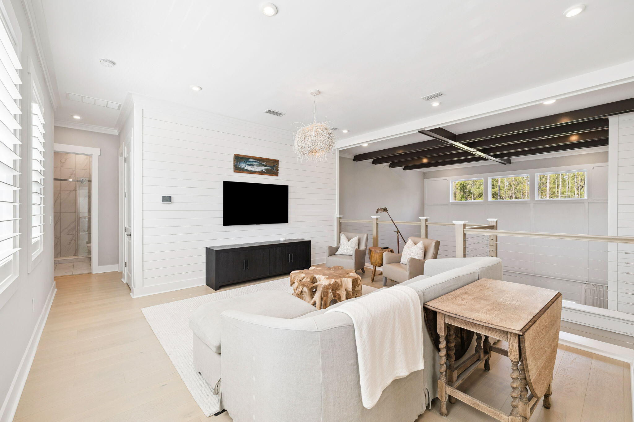 394 W Lafayette Road