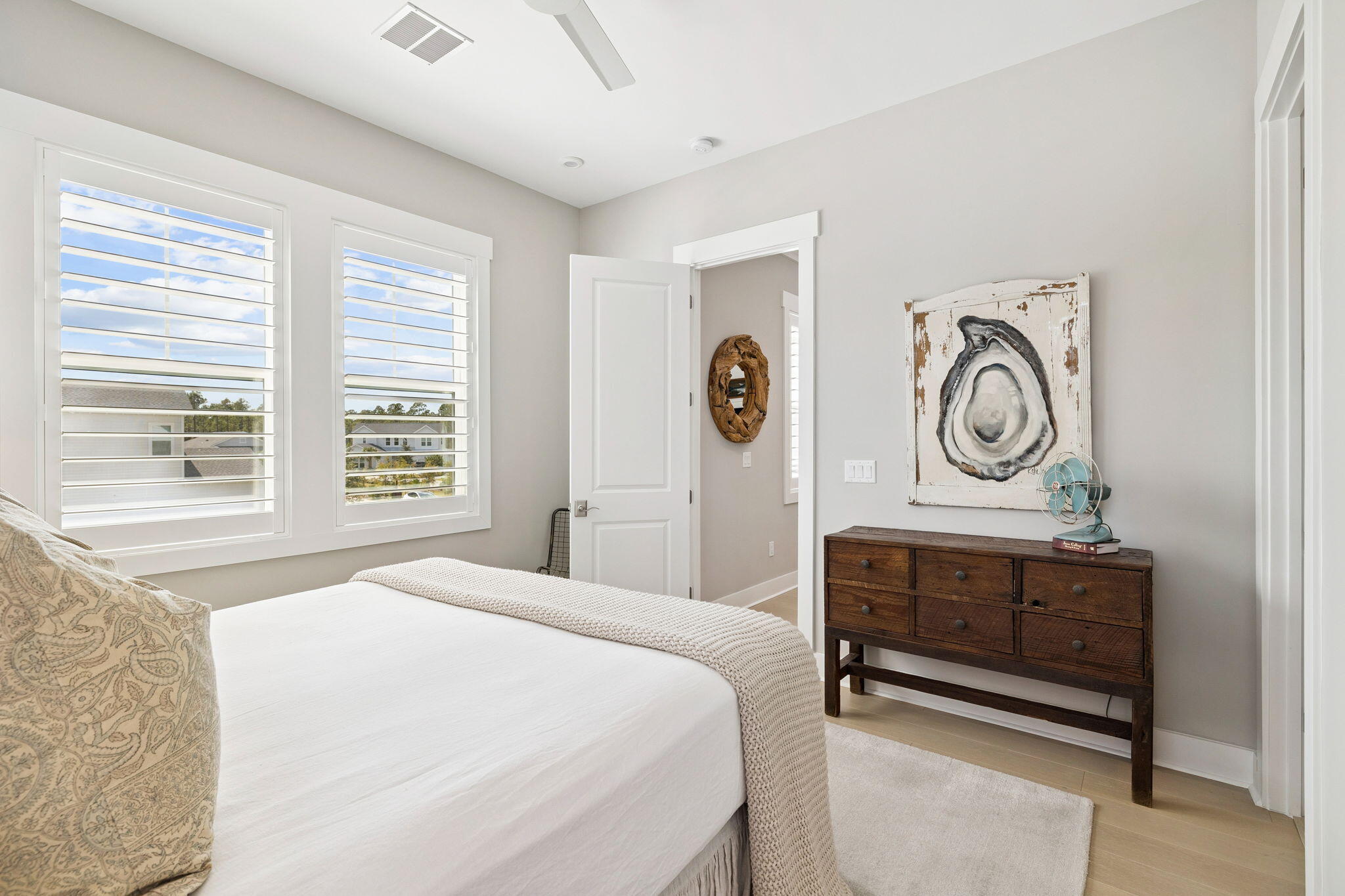 394 W Lafayette Road