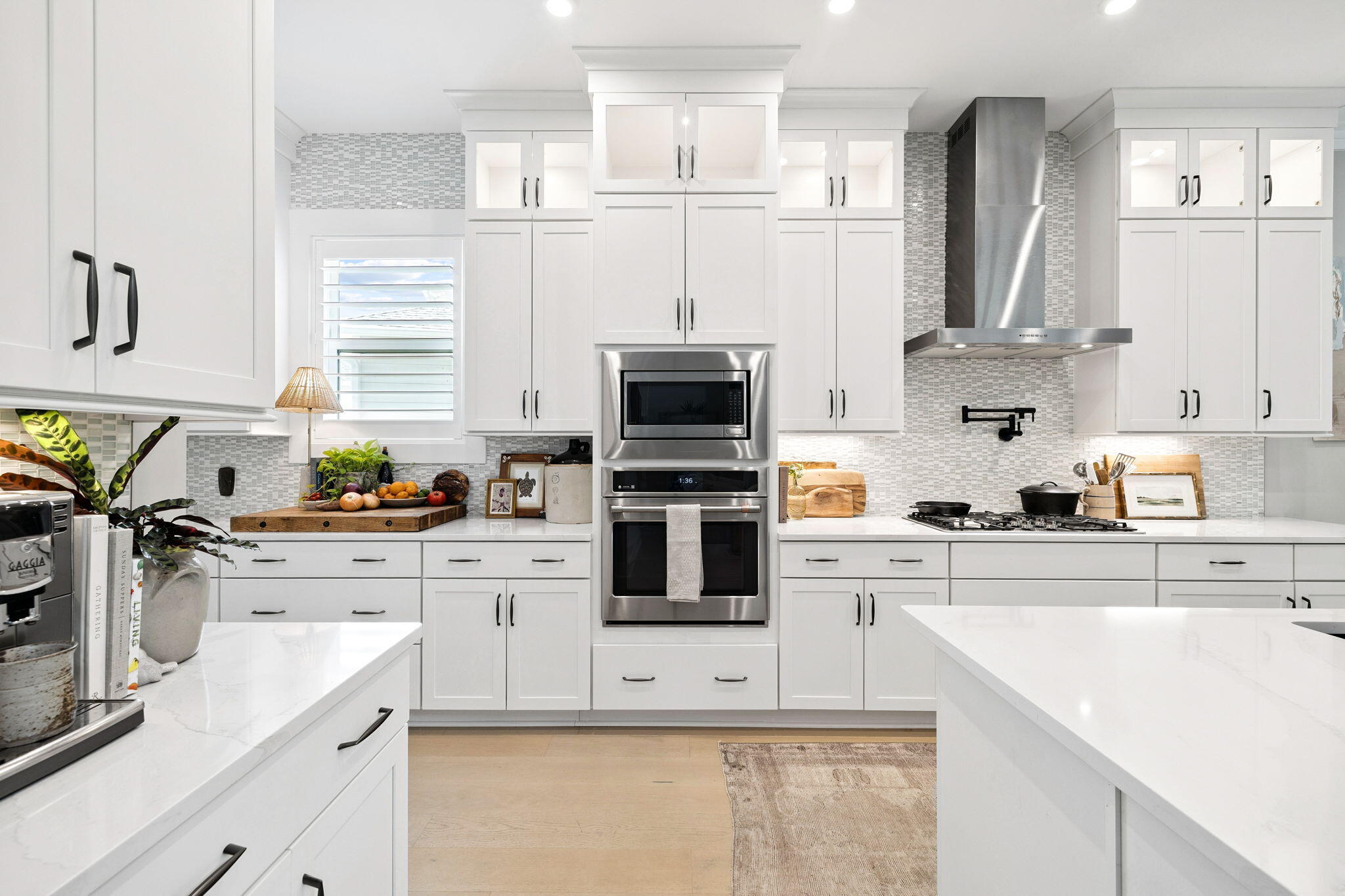 394 W Lafayette Road