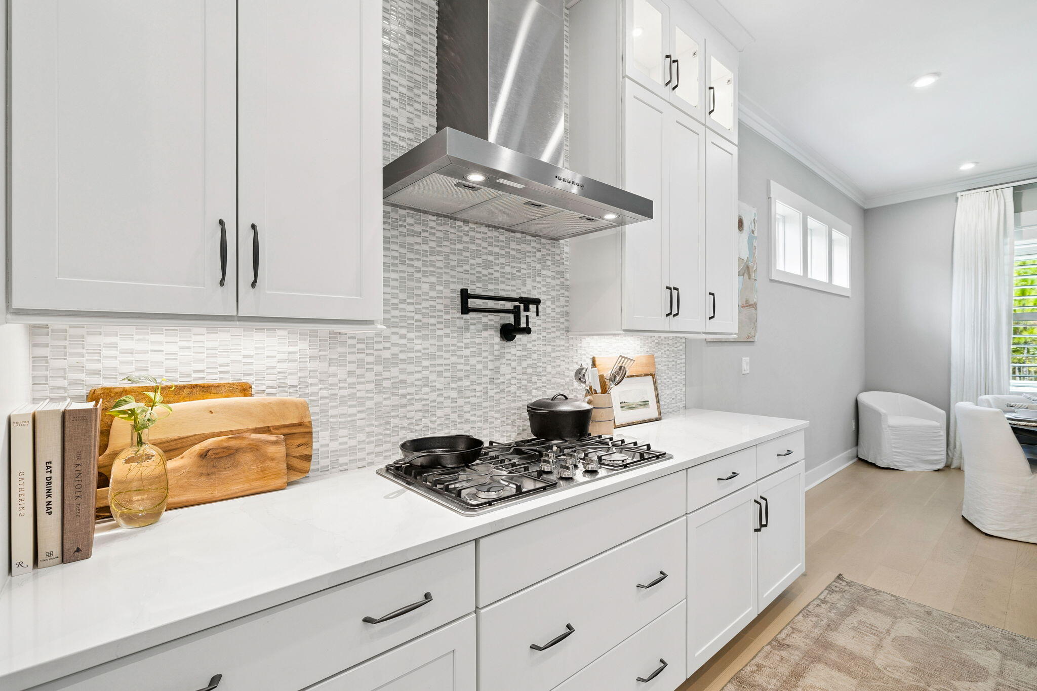 394 W Lafayette Road