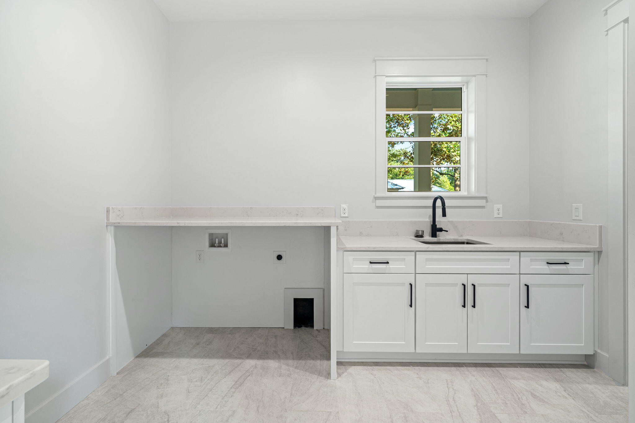 326 E Mitchell Avenue