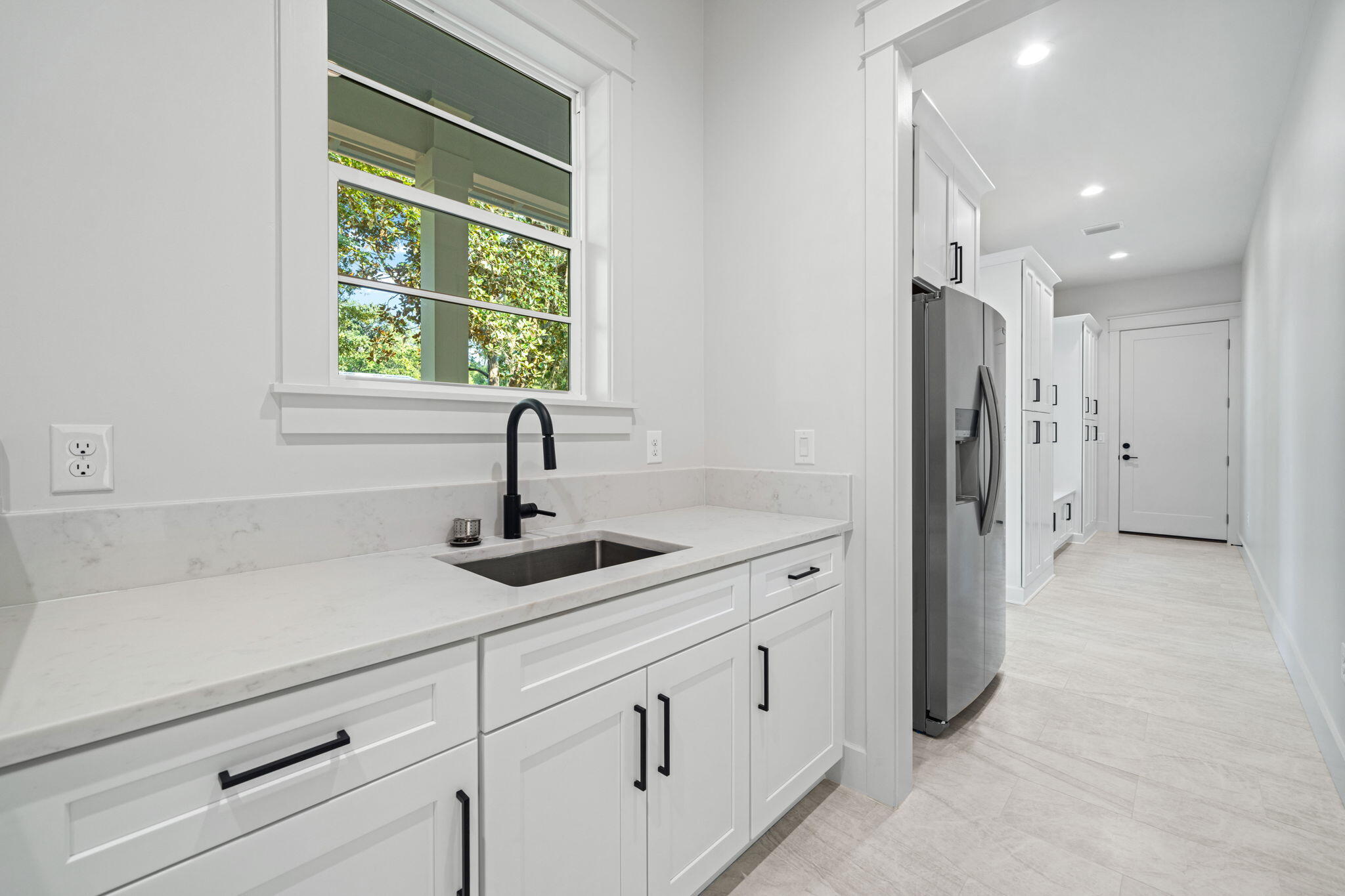 326 E Mitchell Avenue