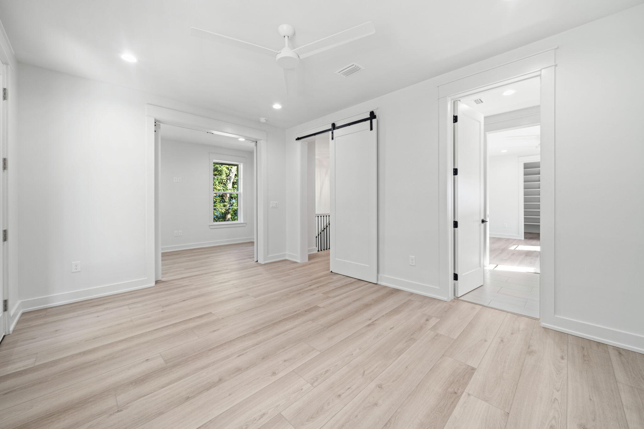 326 E Mitchell Avenue