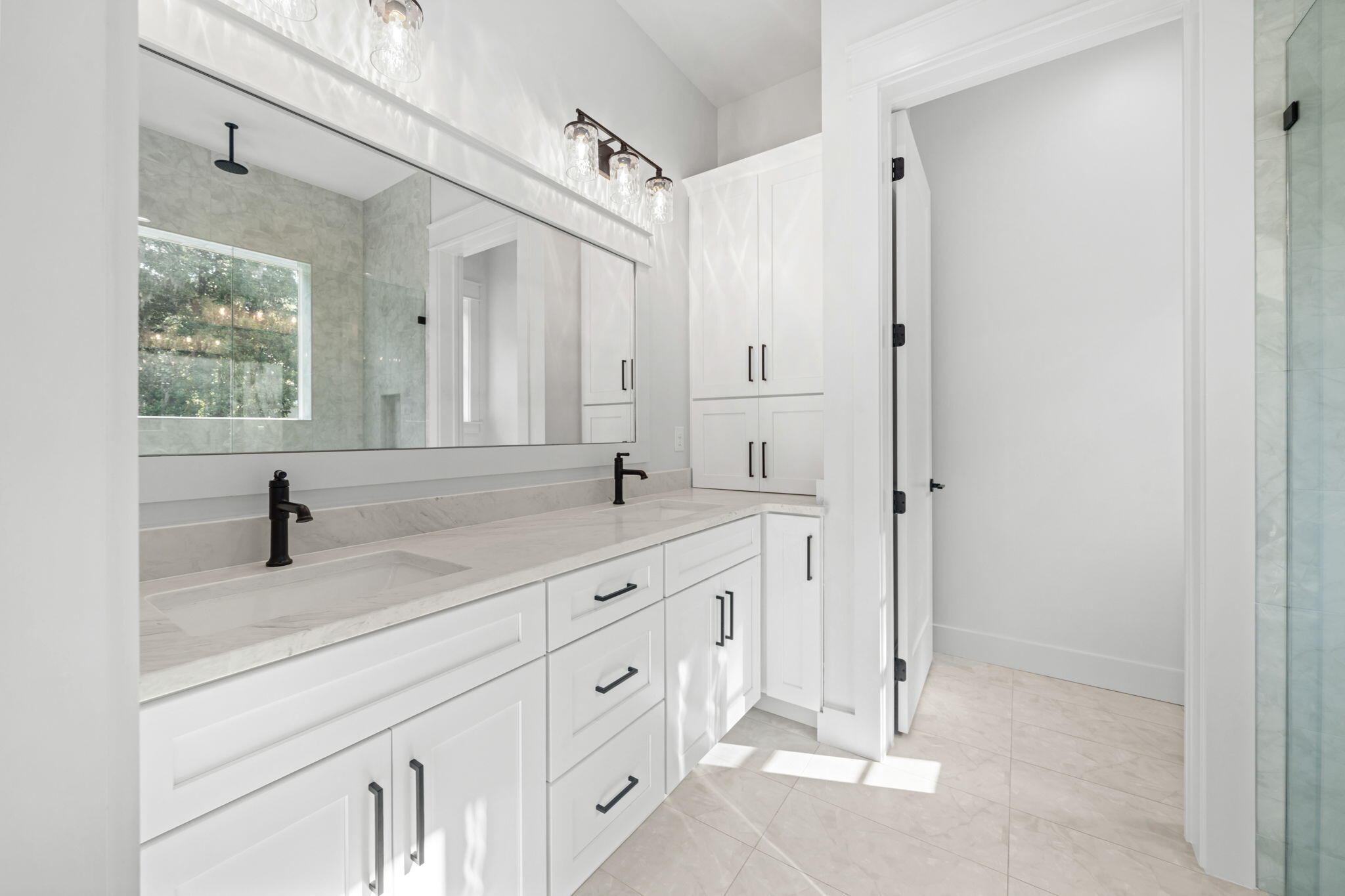 326 E Mitchell Avenue