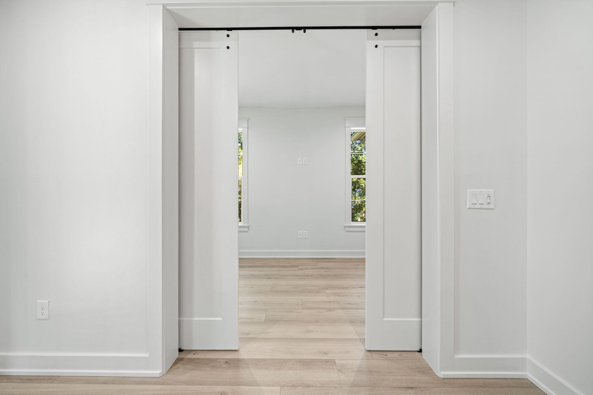 326 E Mitchell Avenue