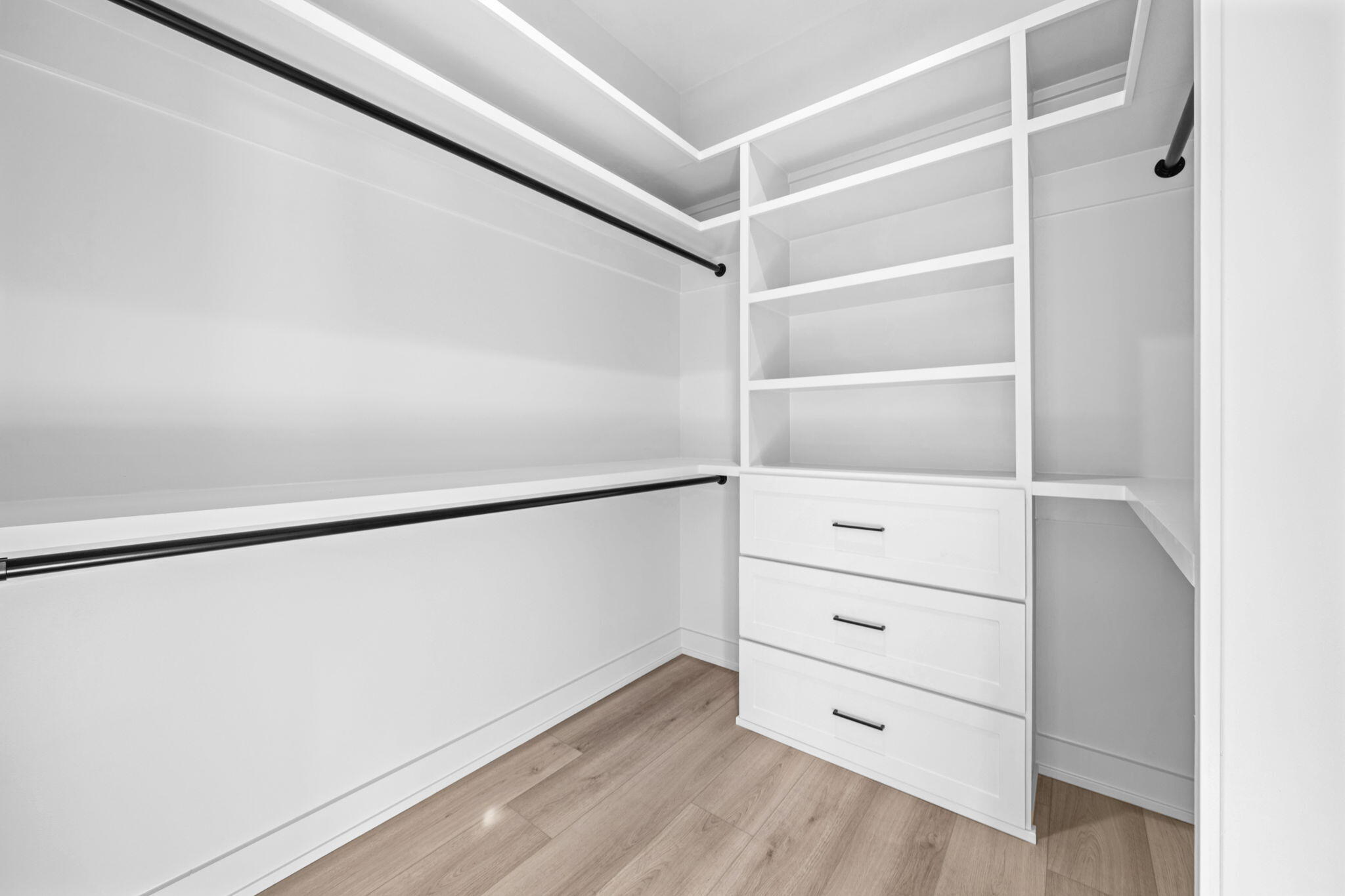 326 E Mitchell Avenue