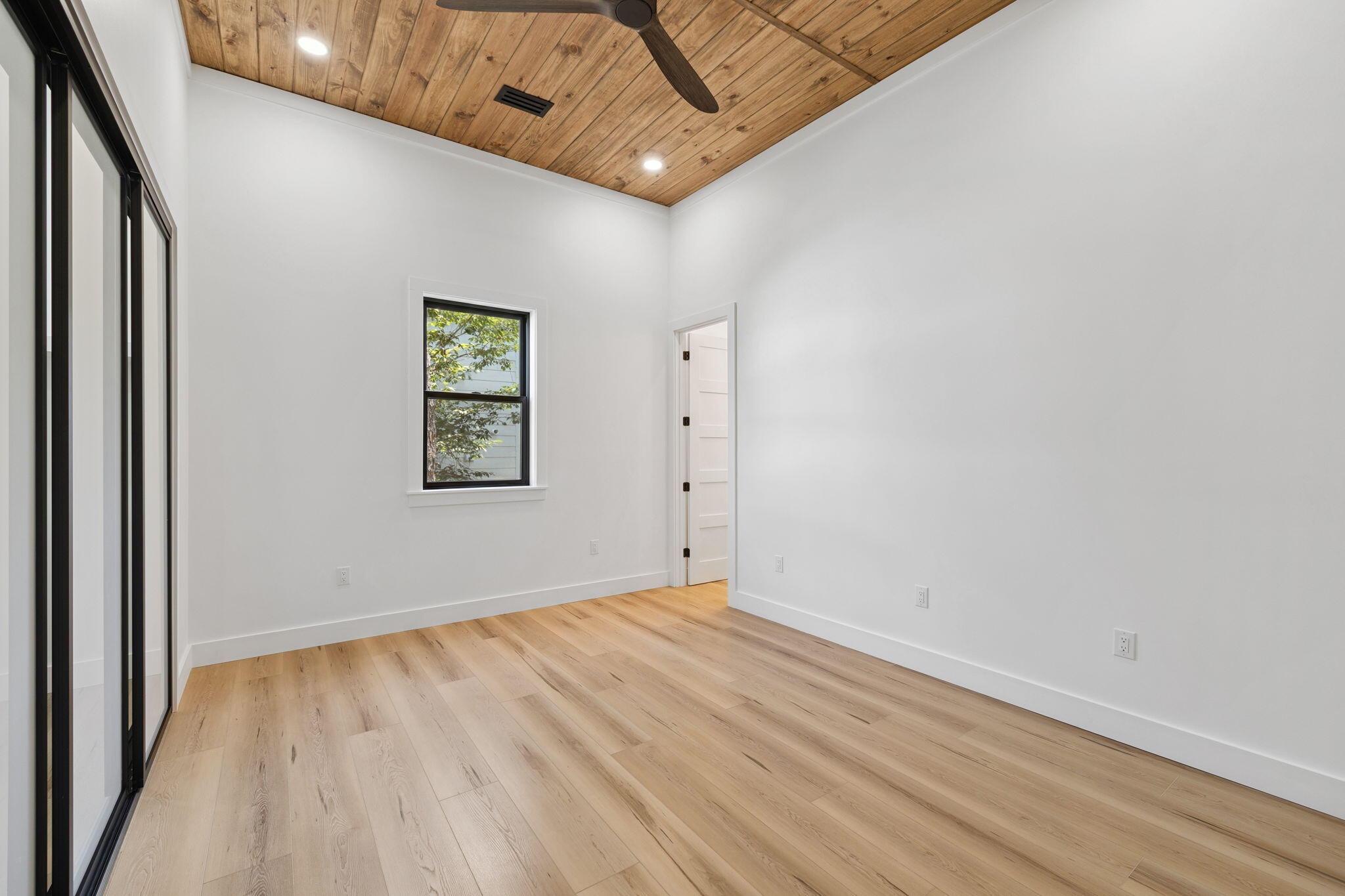 129 Oyster Lake Drive