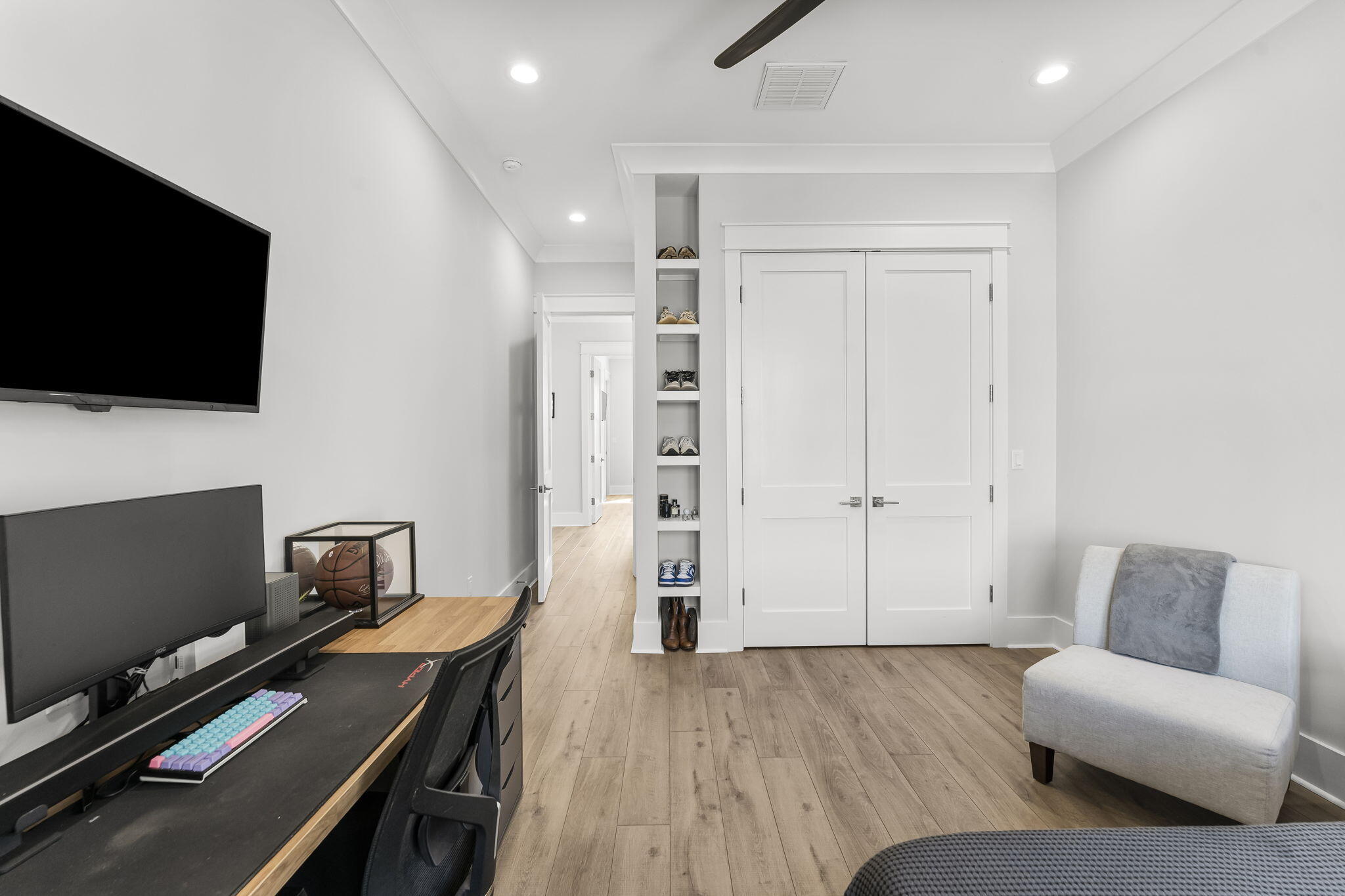 18 Heidi Heights Drive