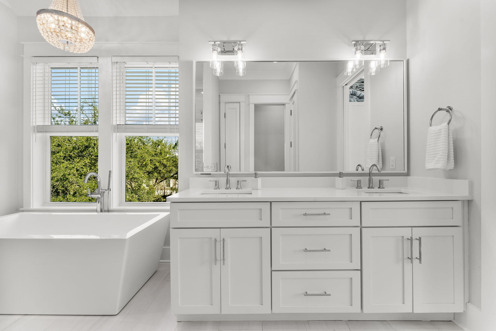 18 Heidi Heights Drive