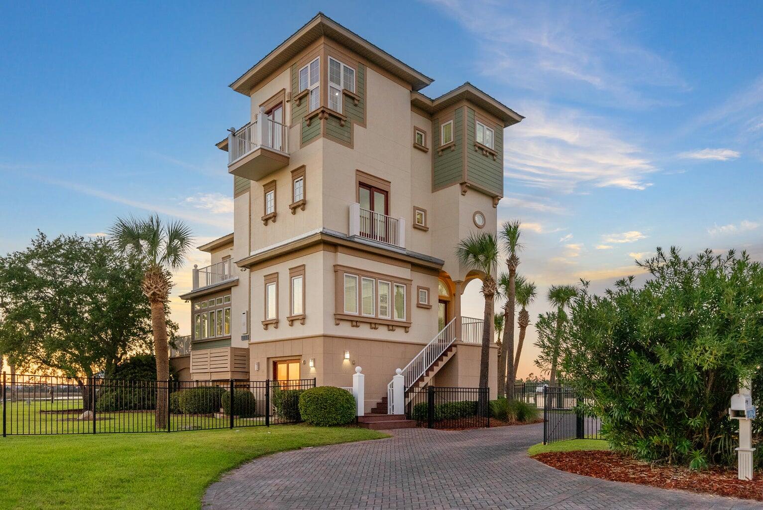 6701 Yacht Club Drive