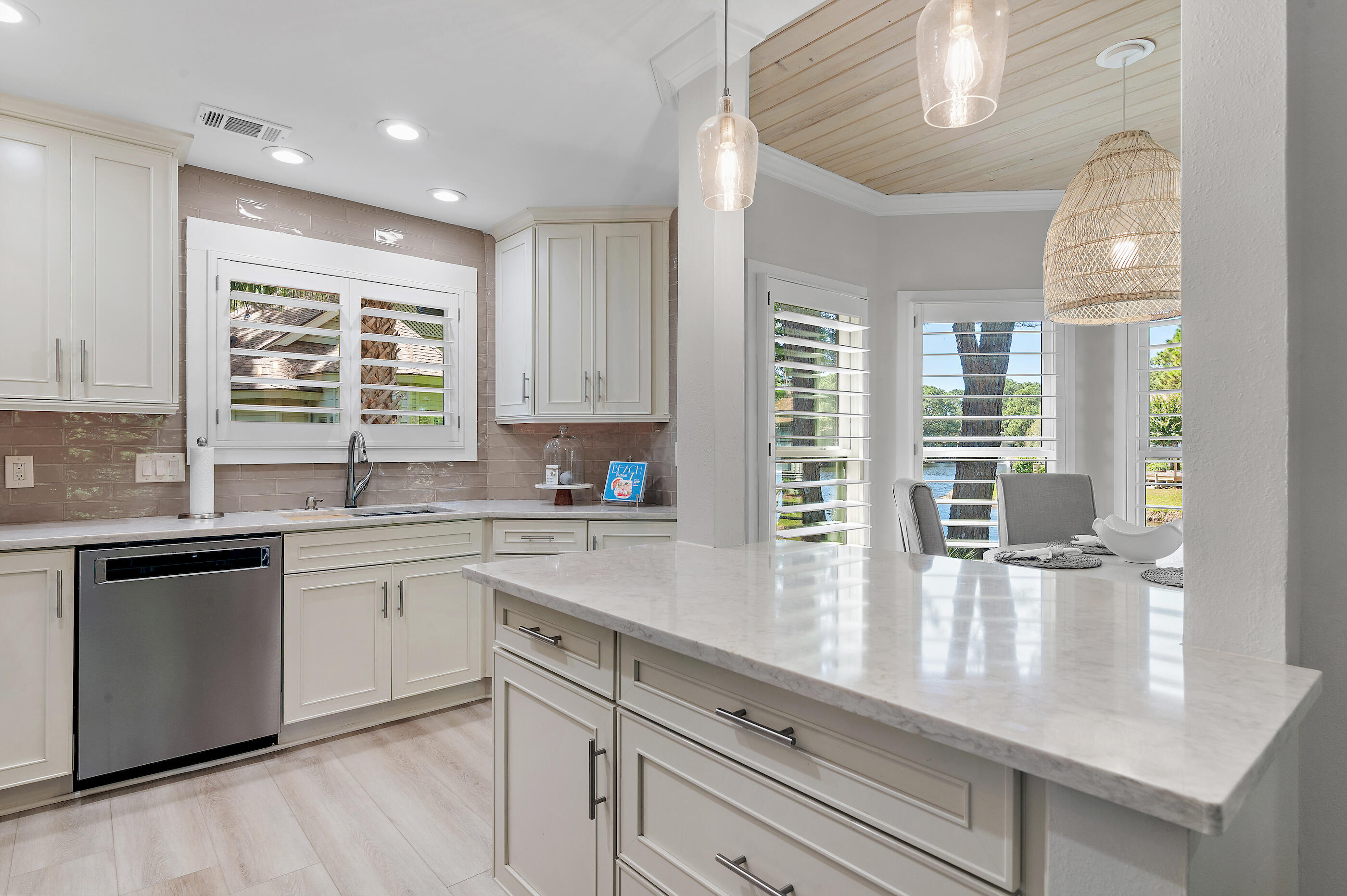 206 W Sandestin Boulevard