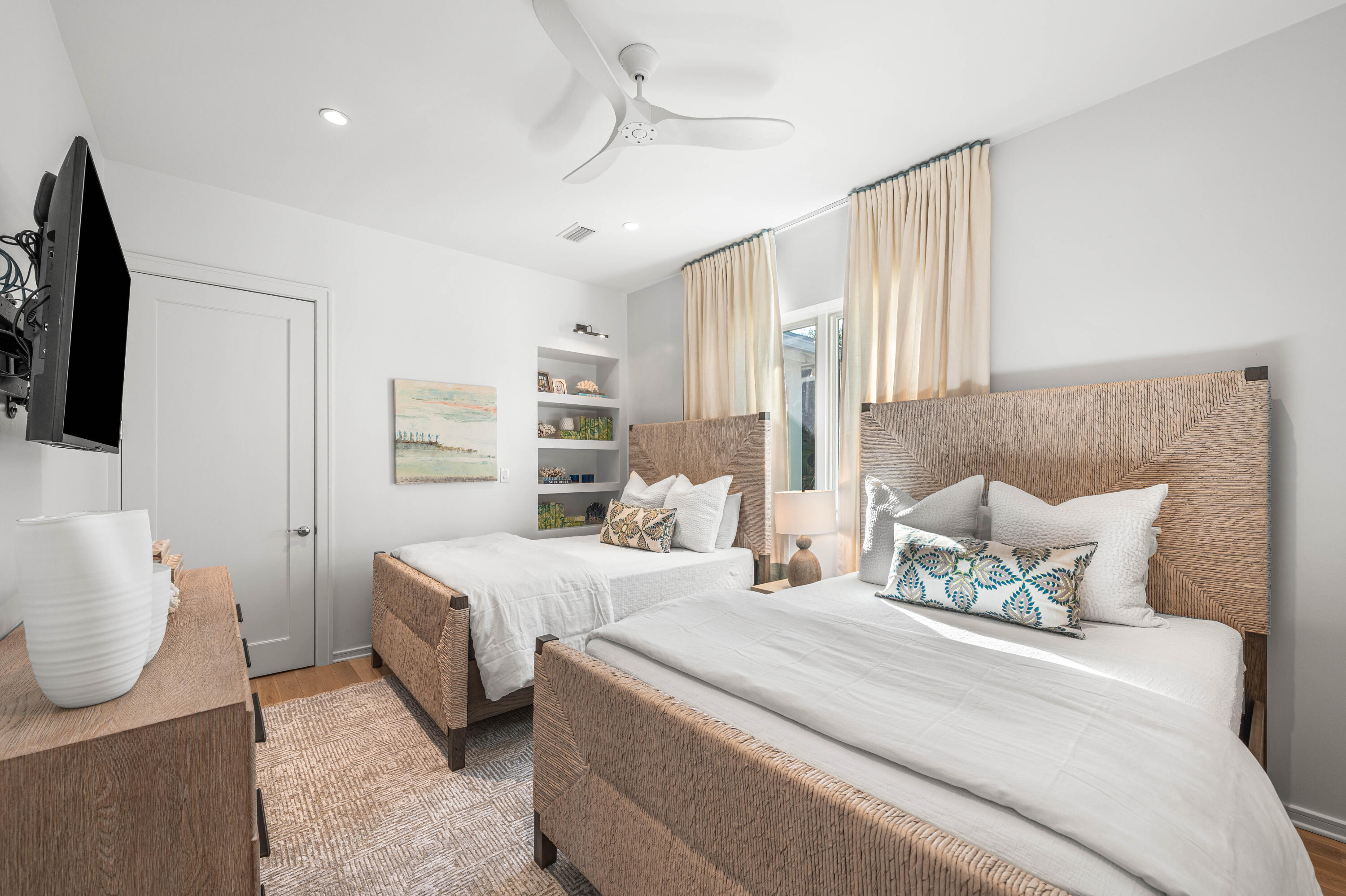 2940 E County Hwy 30A, Santa Rosa Beach