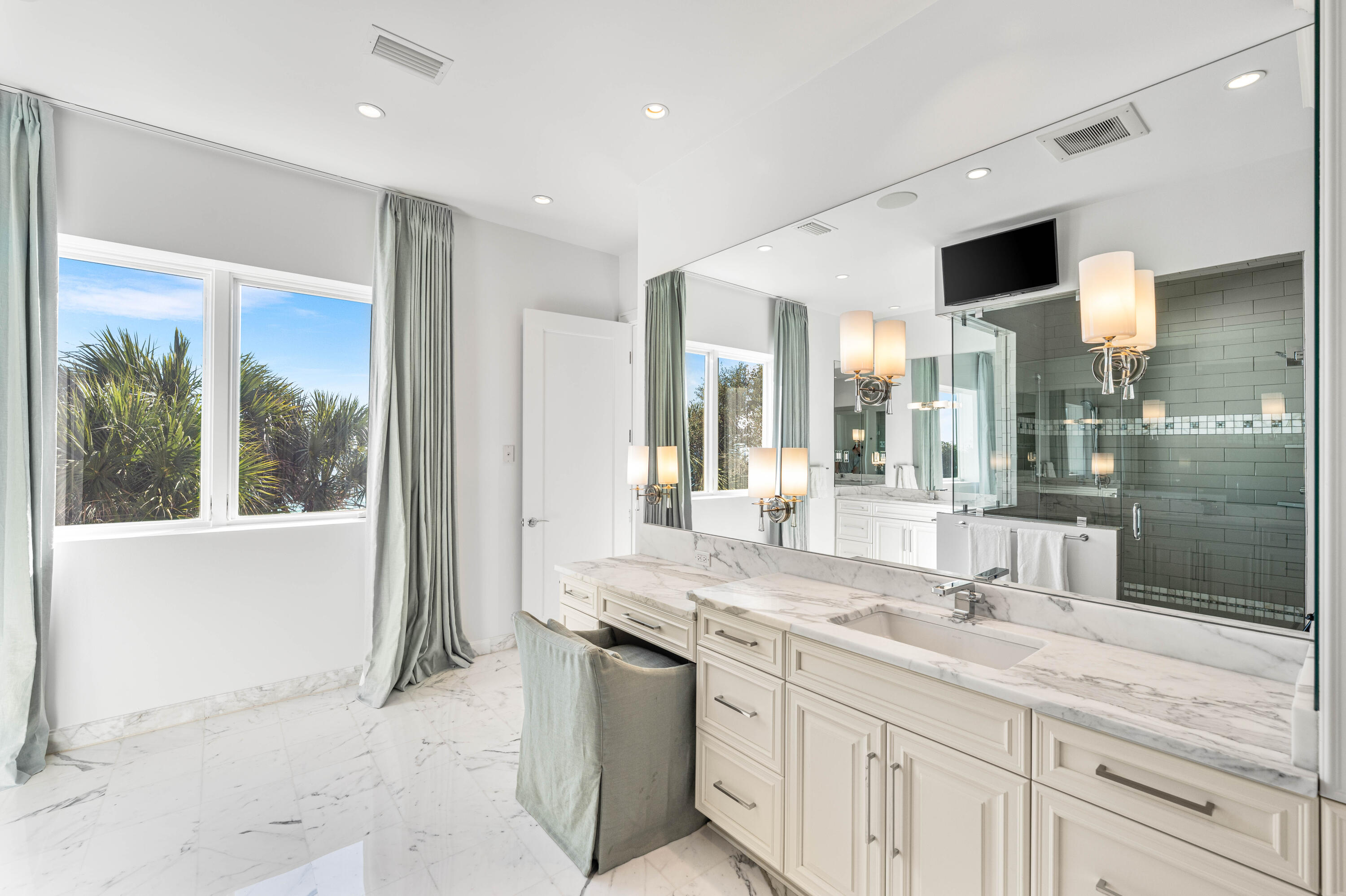 2940 E County Hwy 30A, Santa Rosa Beach