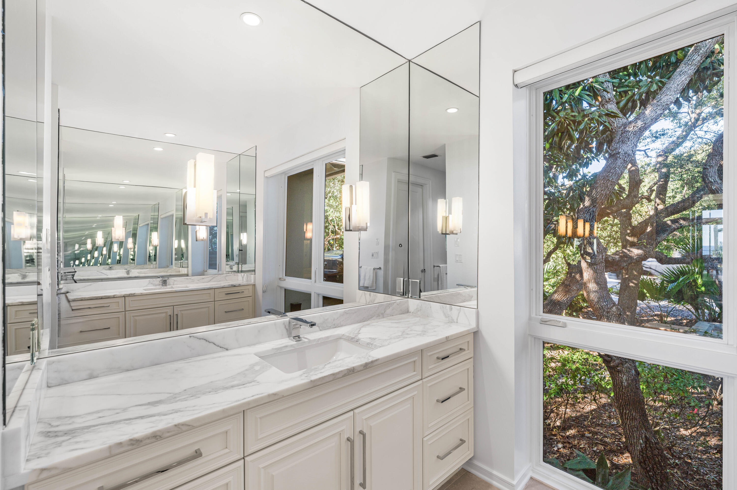 2940 E County Hwy 30A, Santa Rosa Beach