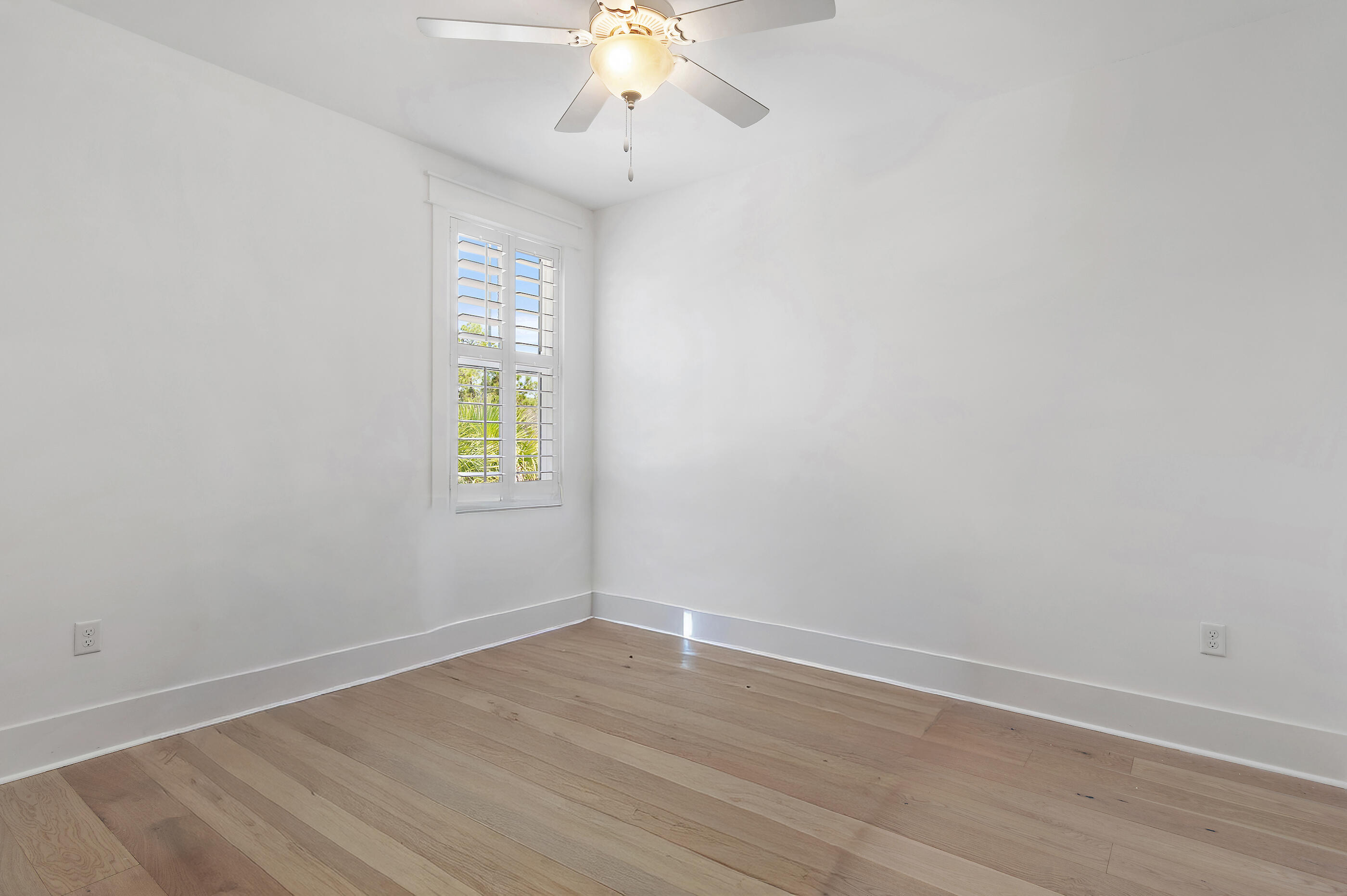 1143 Sandgrass Boulevard