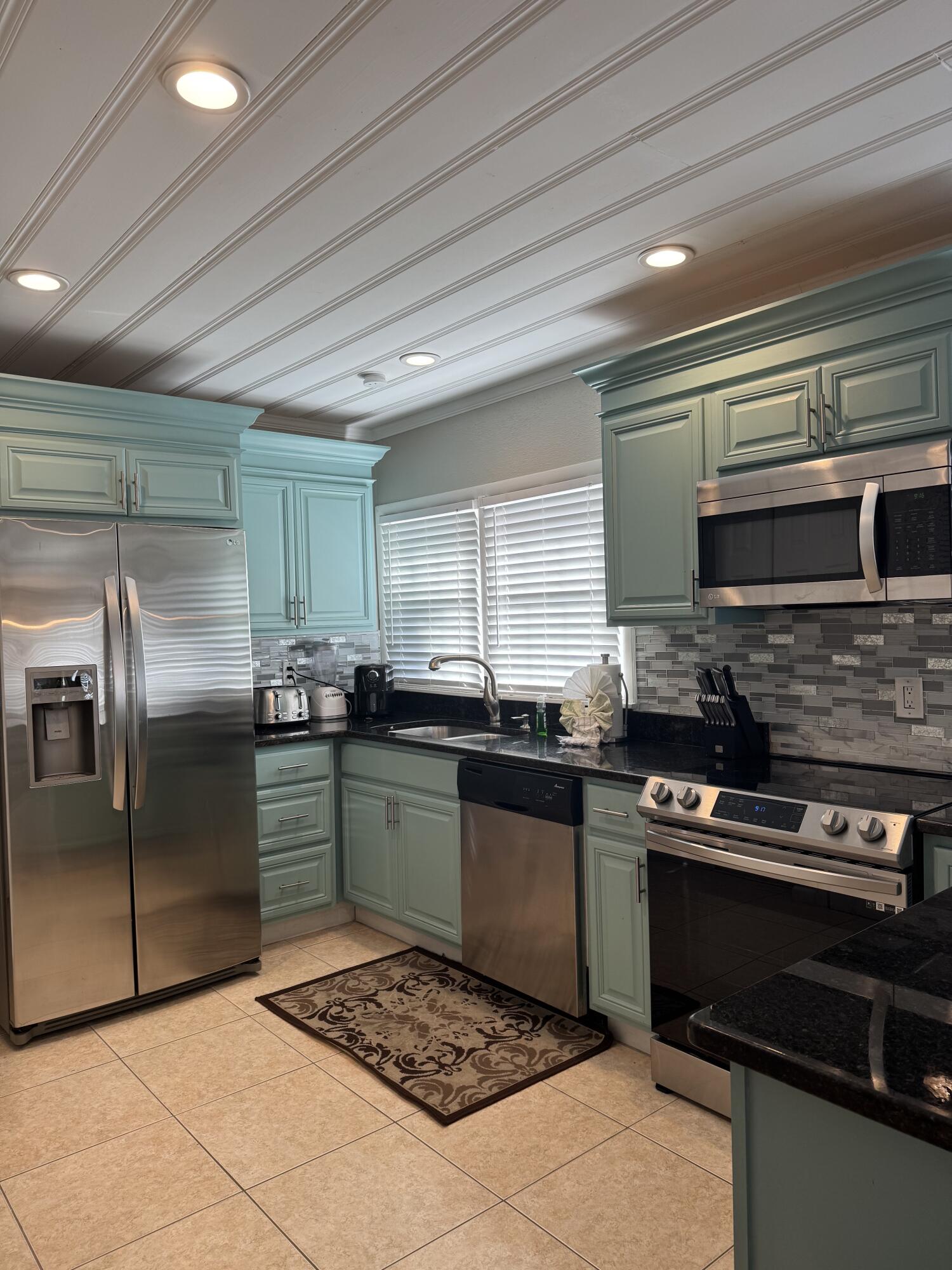 21916 Belgrade Avenue