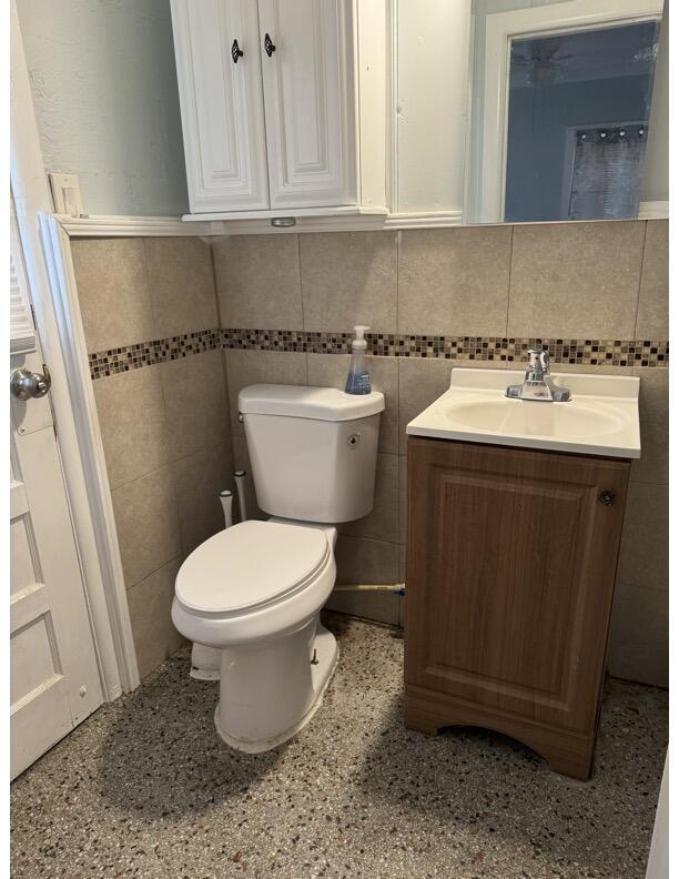 21916 Belgrade Avenue