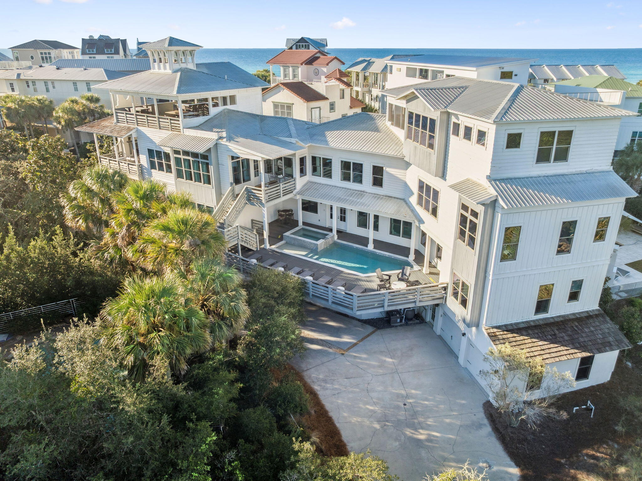425 Beachfront Trail
