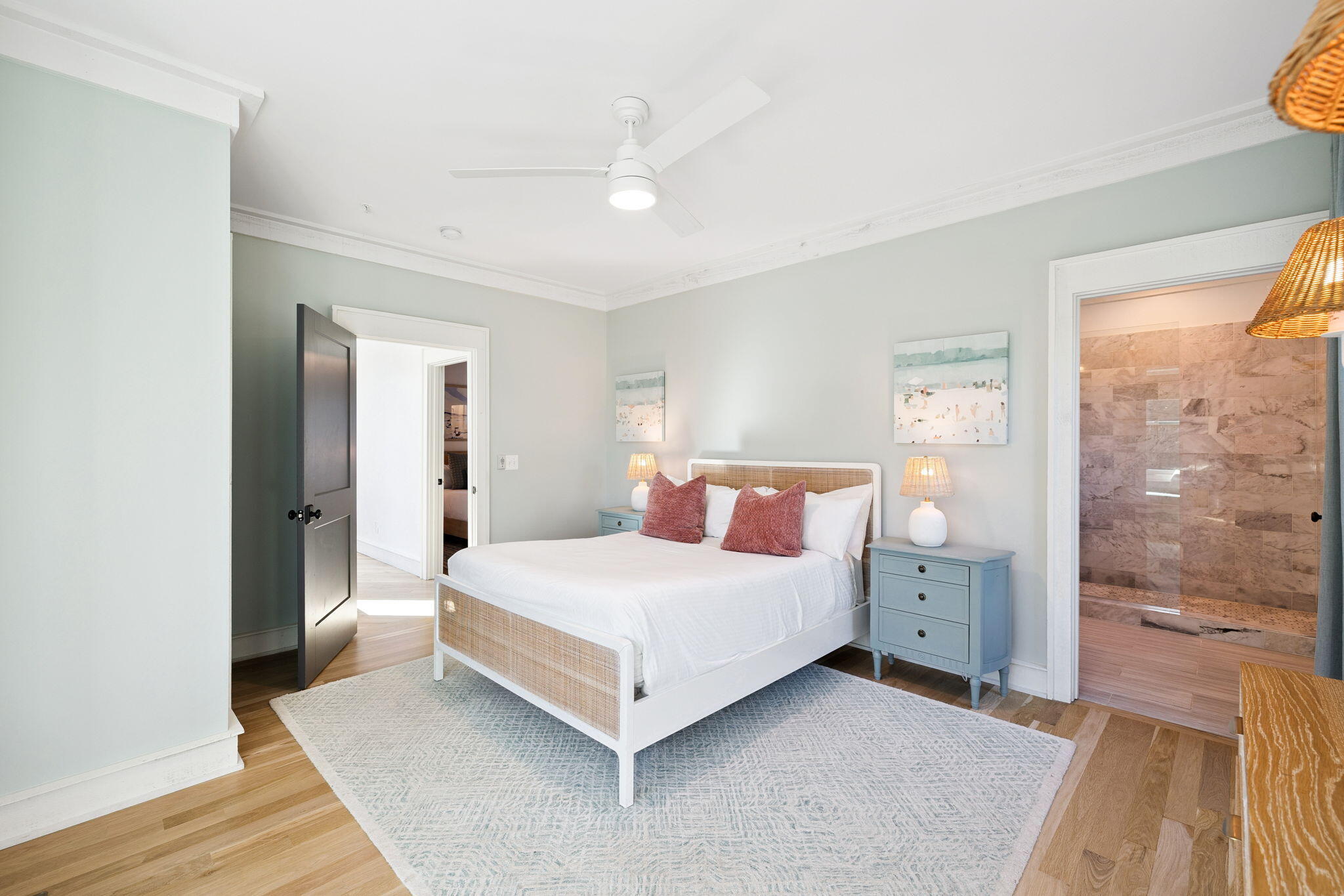 425 Beachfront Trail