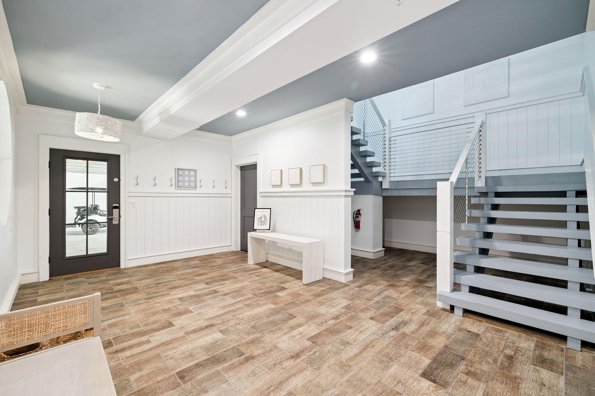 425 Beachfront Trail