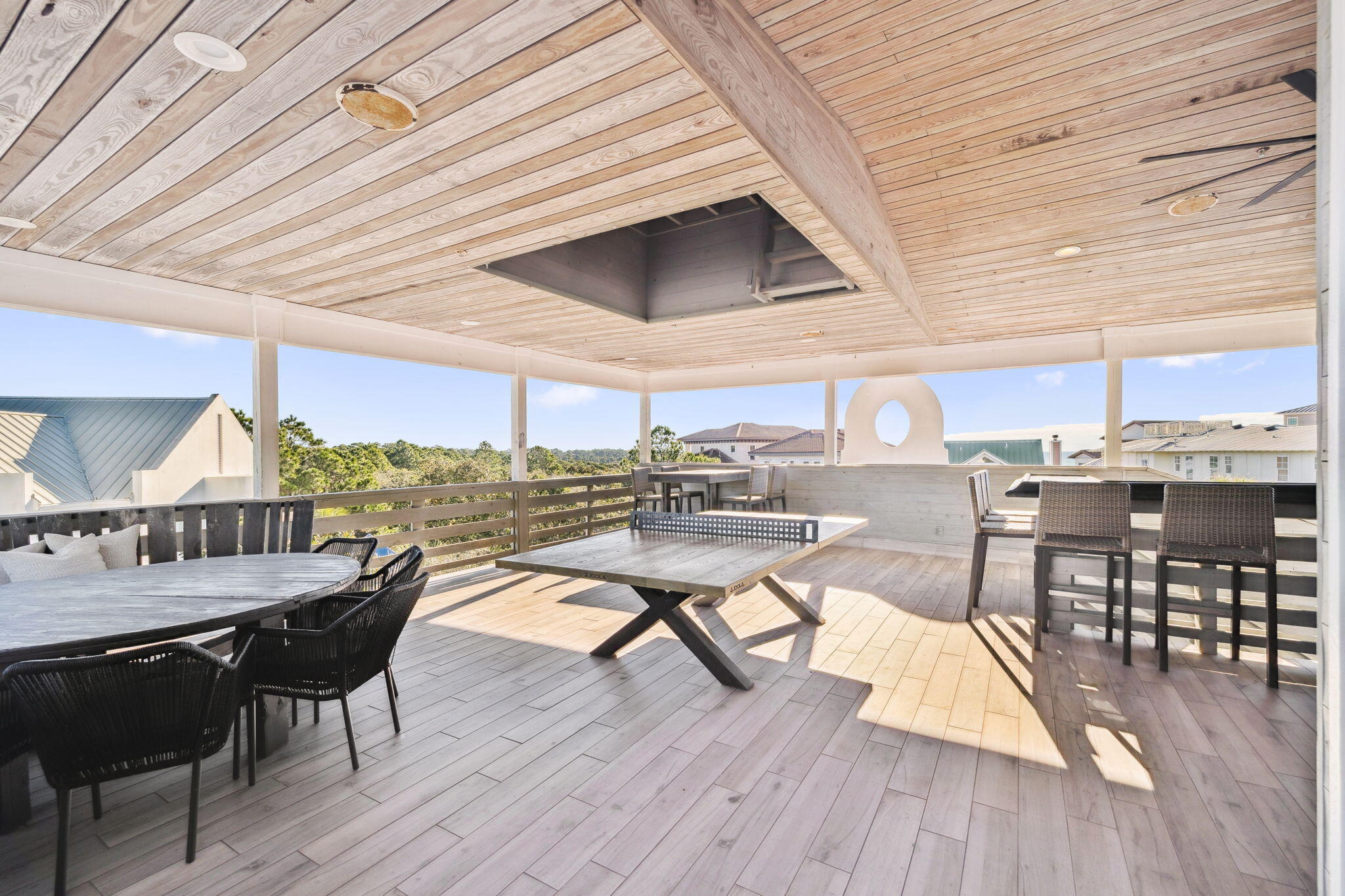 425 Beachfront Trail