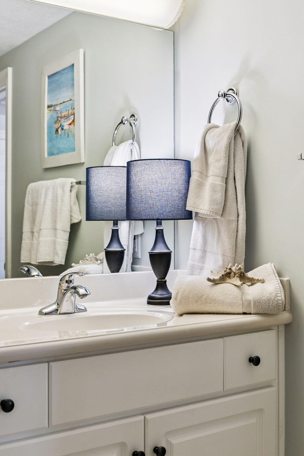 5004 Thomas Drive, 1712