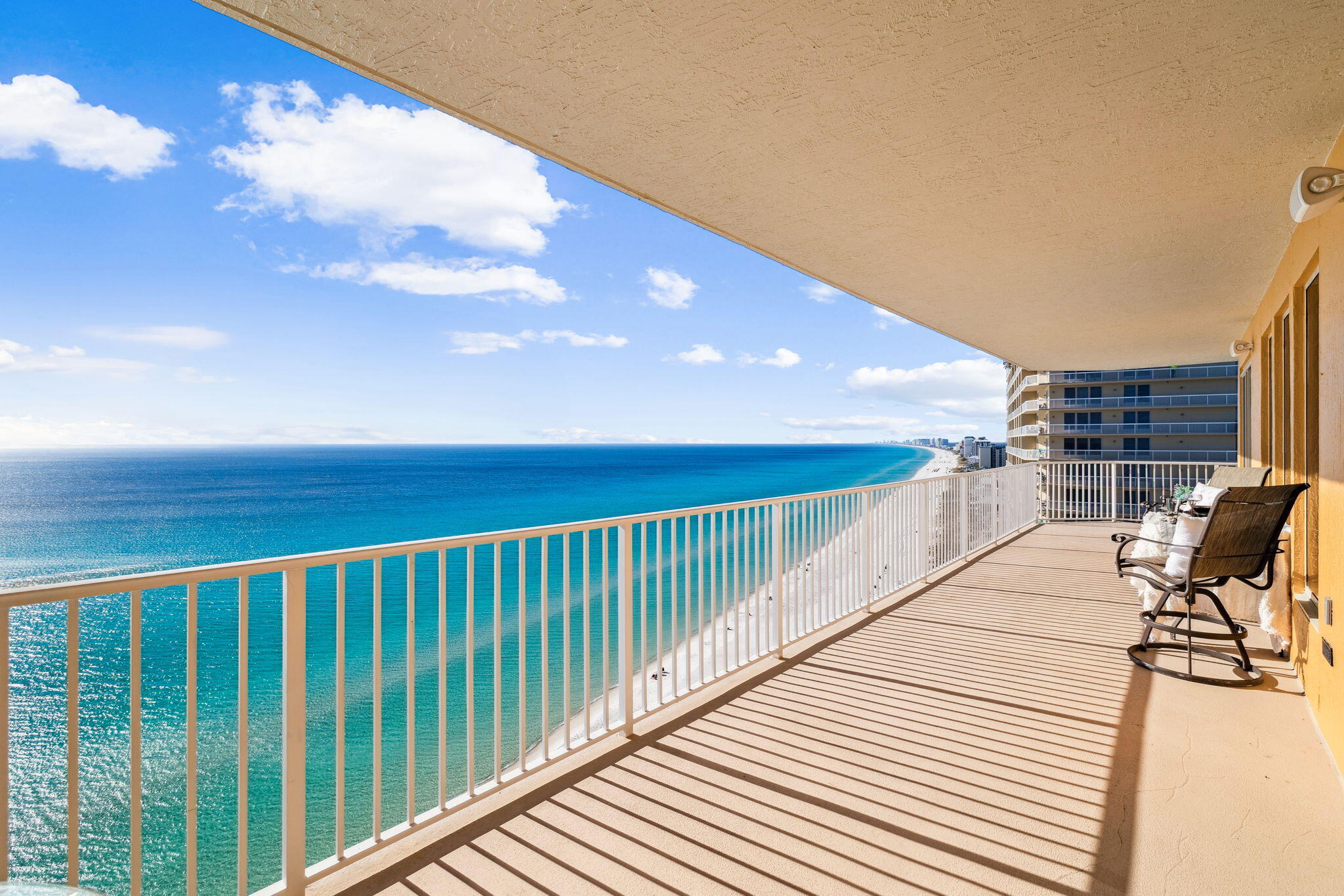 5004 Thomas Drive, 1712