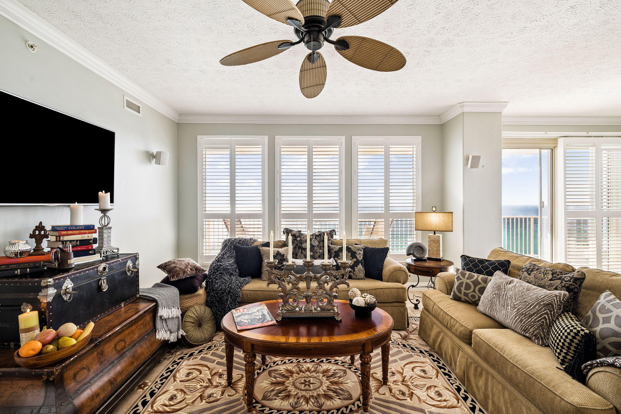 5004 Thomas Drive, 1712