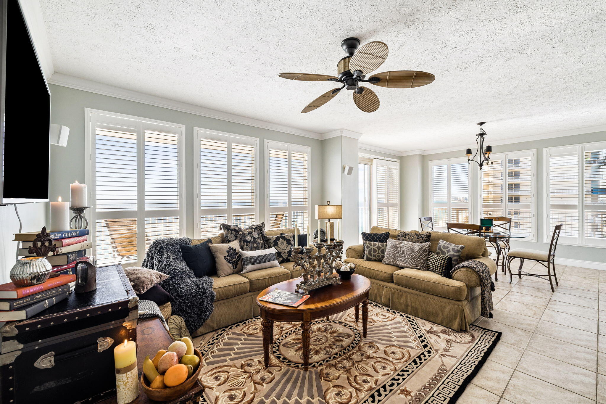 5004 Thomas Drive, 1712