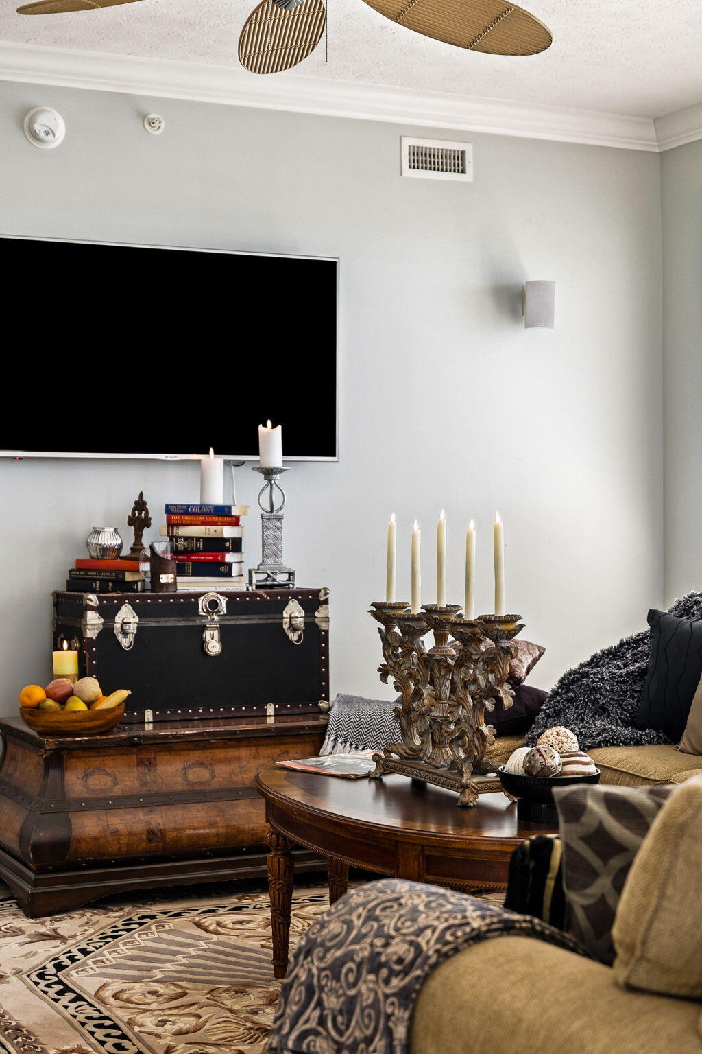 5004 Thomas Drive, 1712