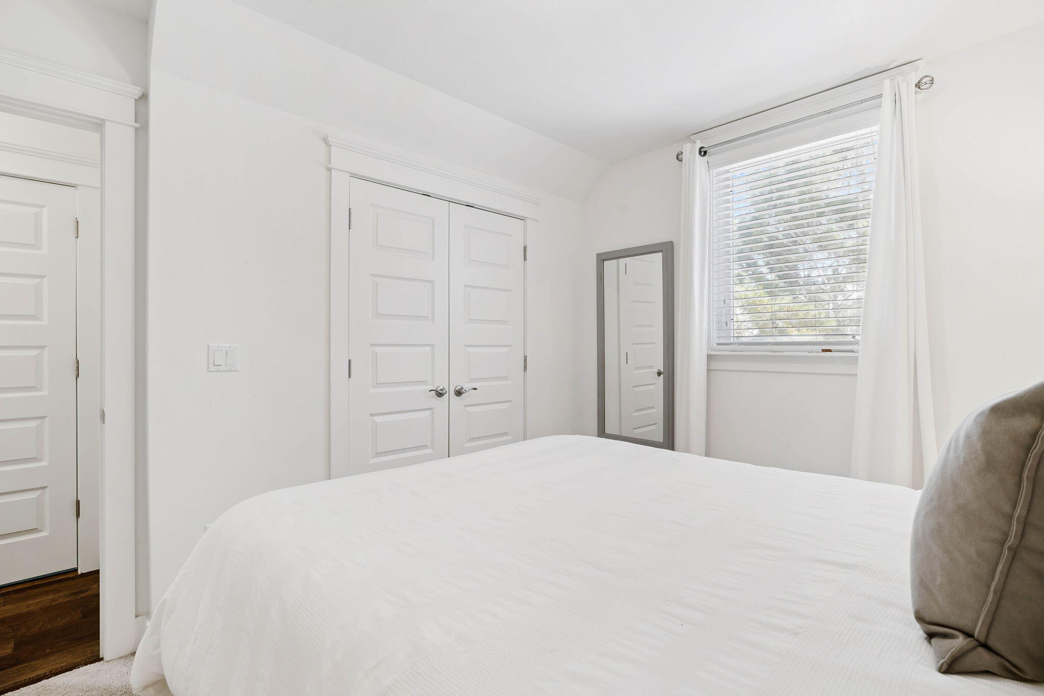 255 Emerald Beach Circle