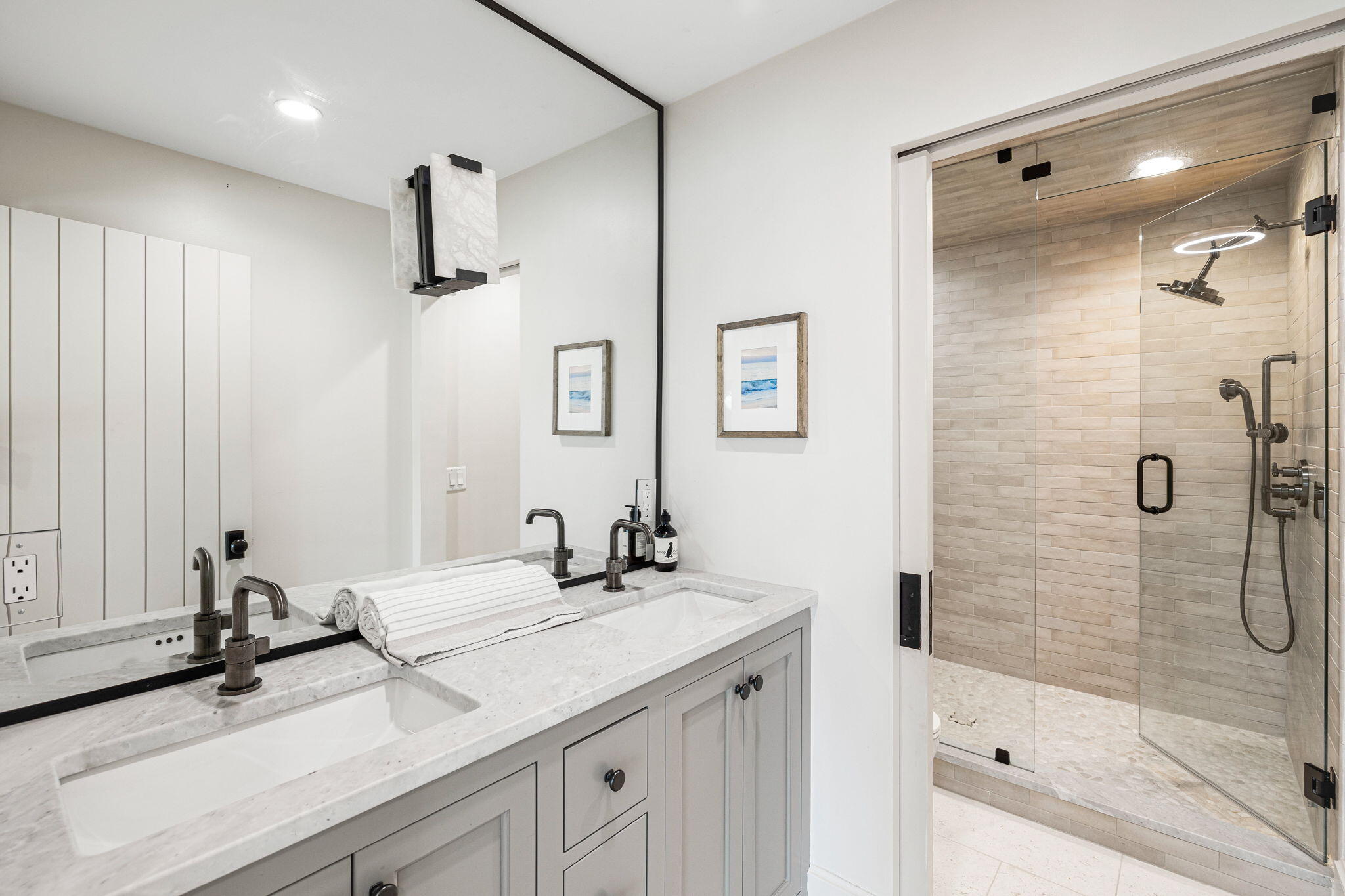 638 N Walton Lakeshore Drive
