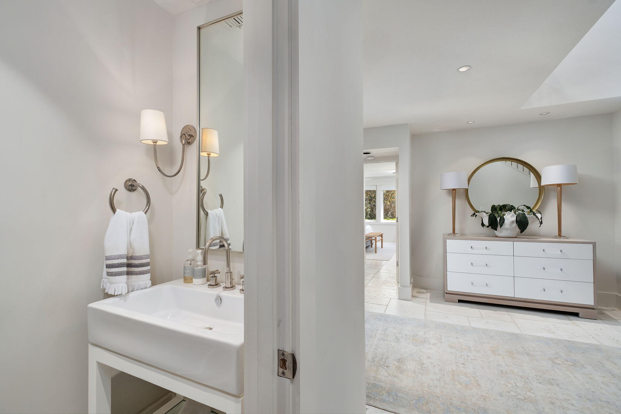 2932 Pine Valley Drive