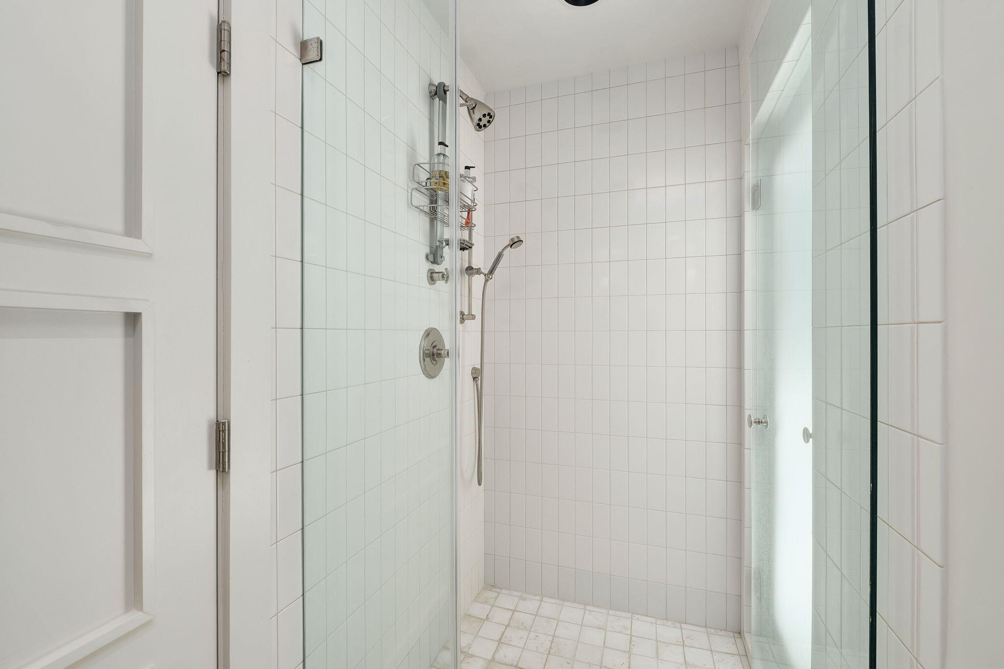 2932 Pine Valley Drive