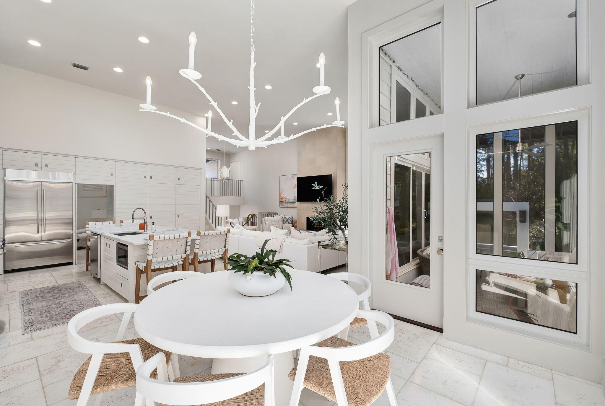 2932 Pine Valley Drive